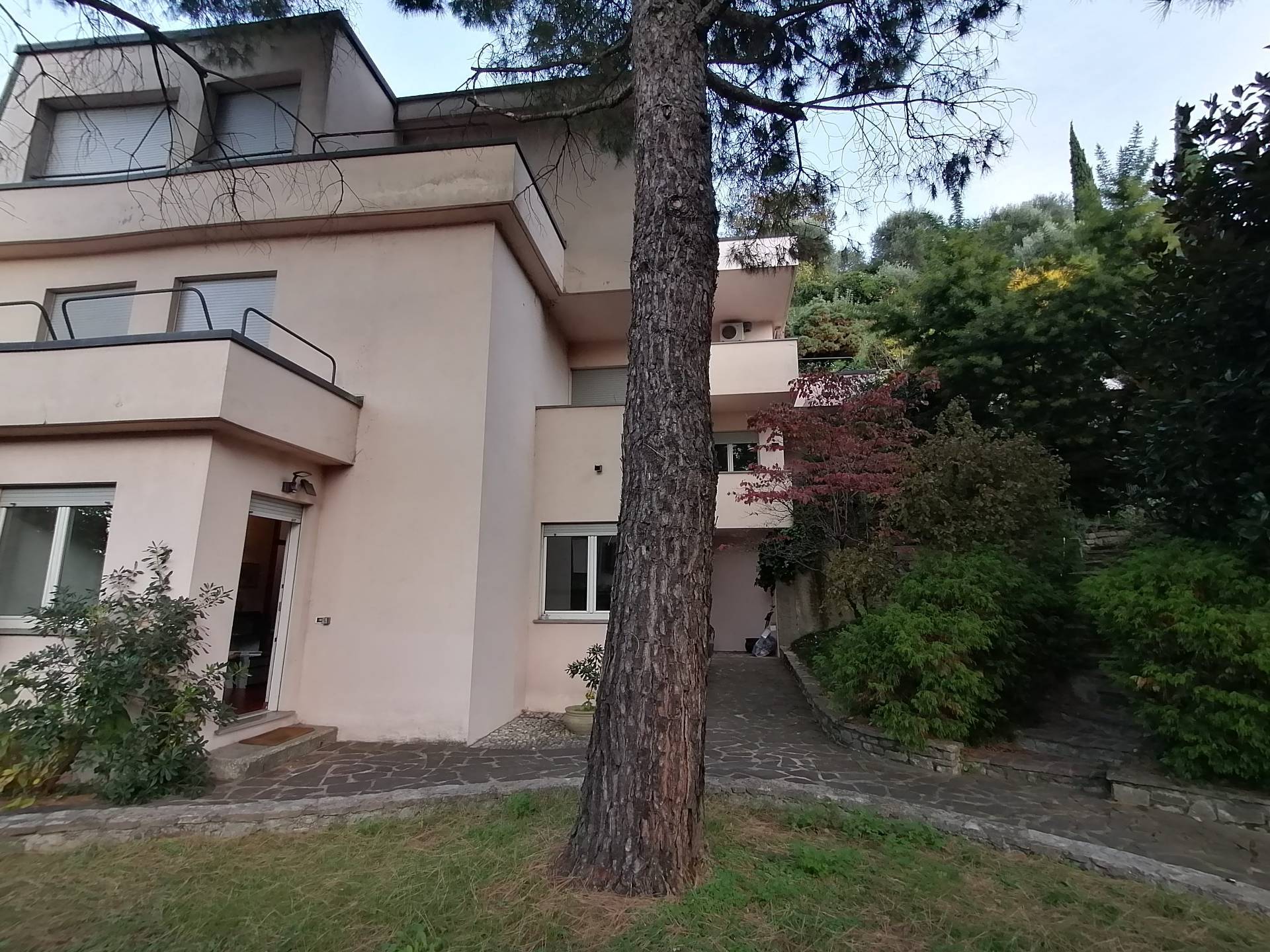 Studio/Ufficio in affitto a Vercurago