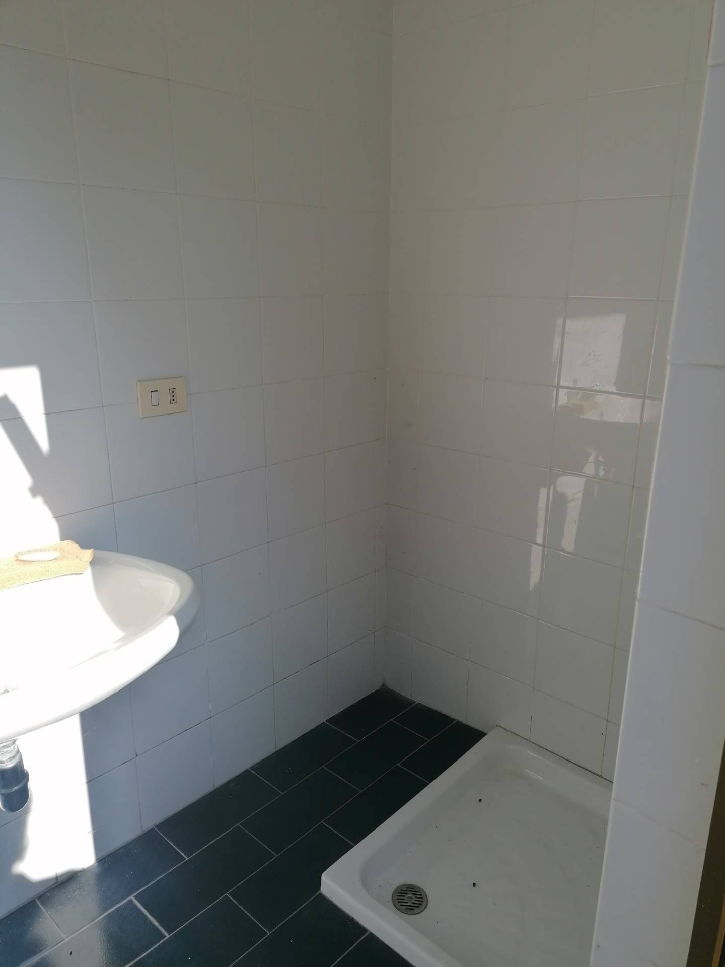 capannone in affitto a Lecco