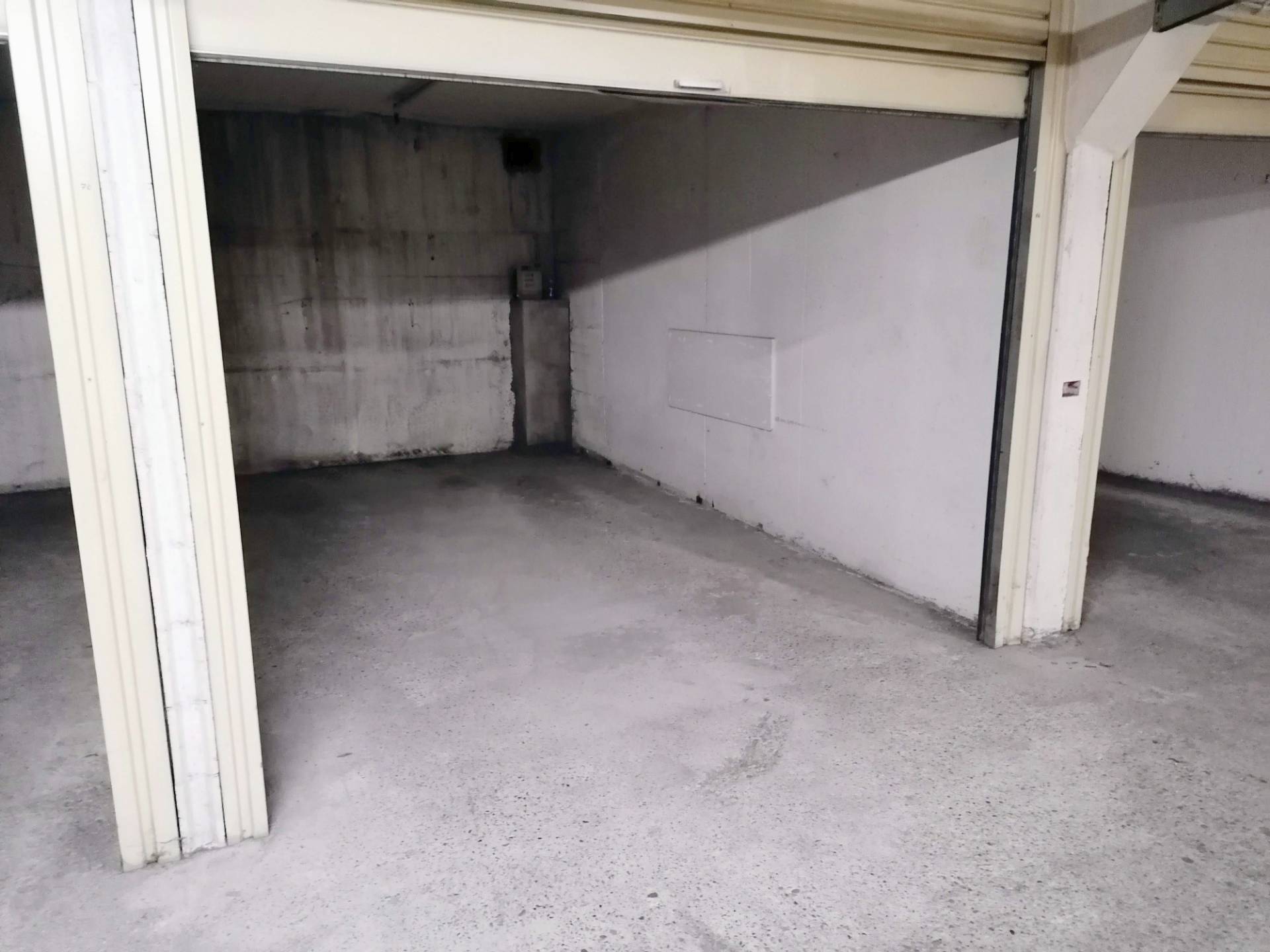 Box o garage in vendita a Lecco