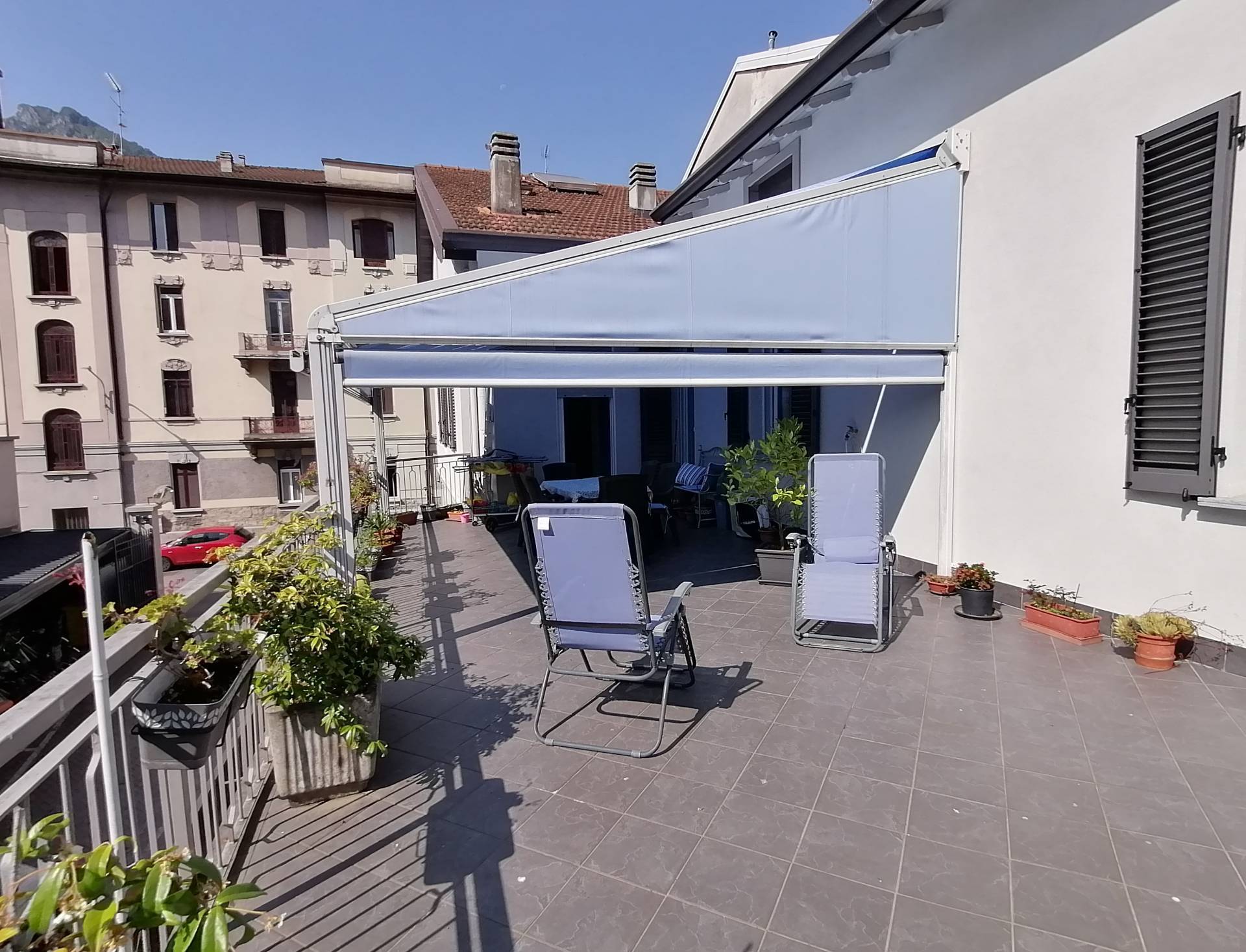 Casa Indipendente in vendita a Lecco