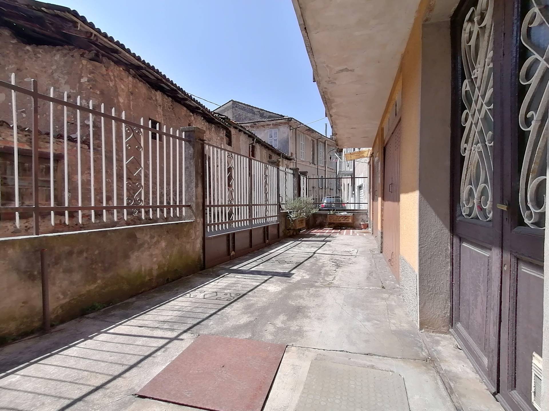 Casa Indipendente in vendita a Lecco