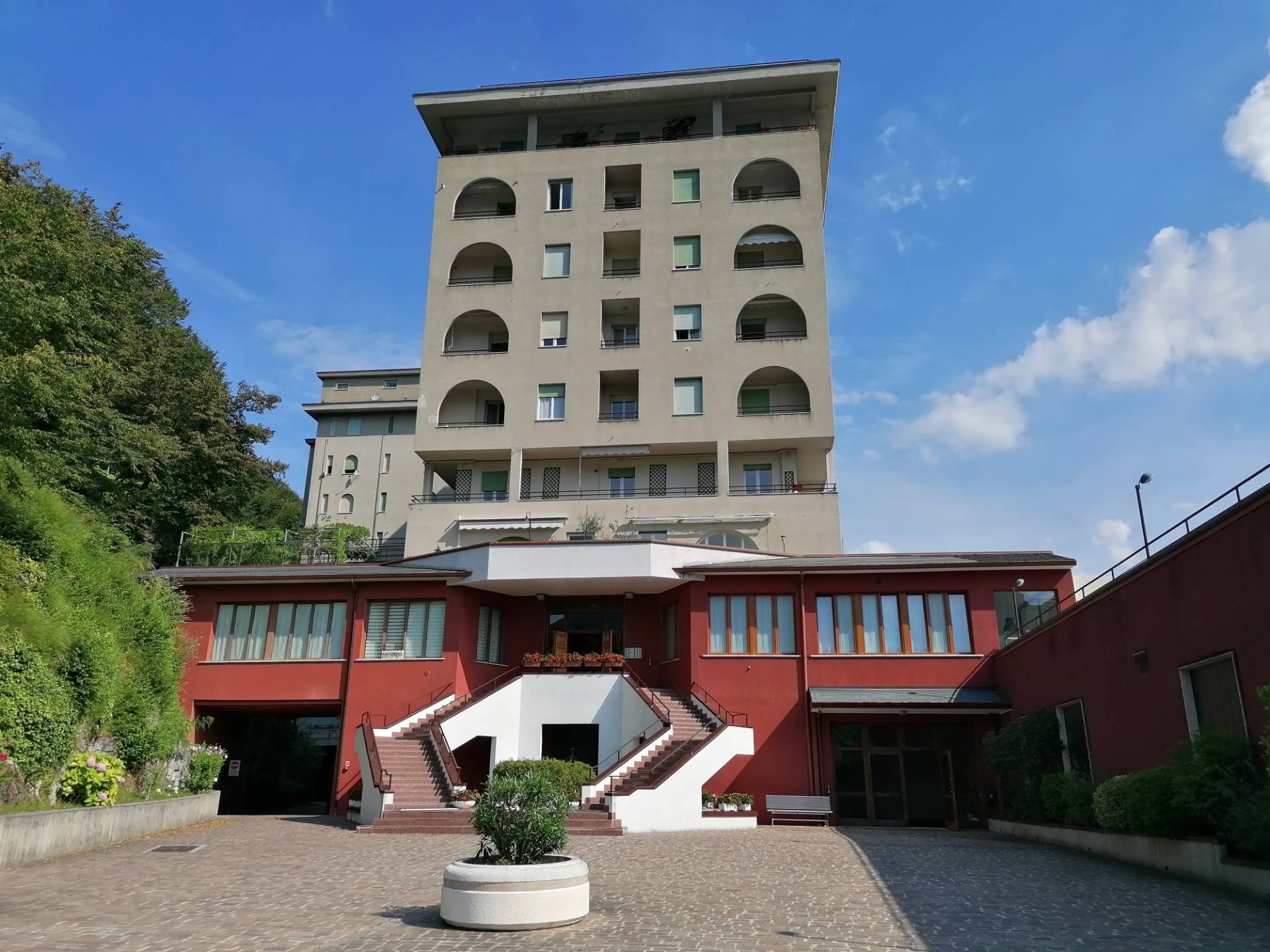Appartamento in vendita a Oliveto Lario