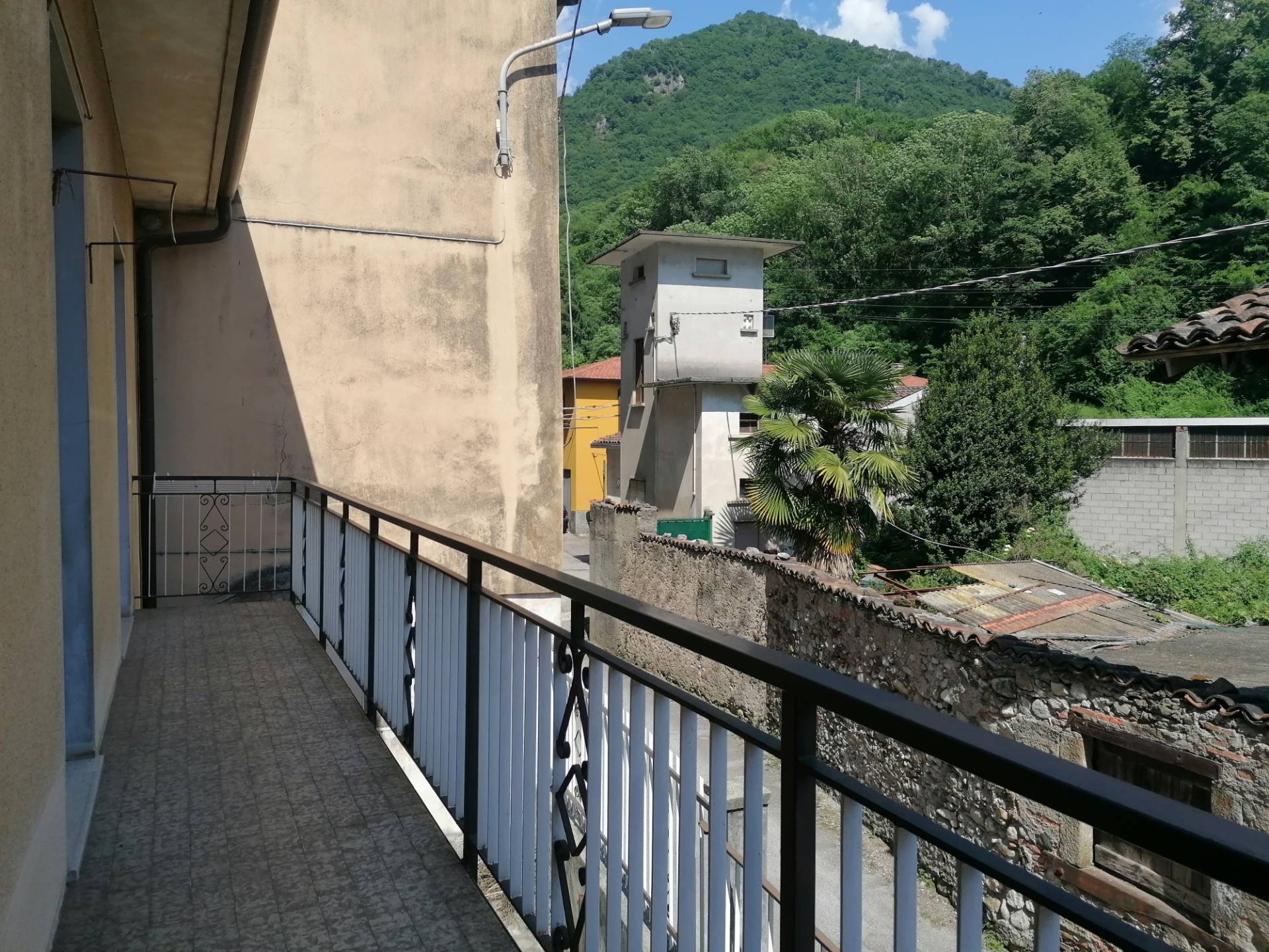 Casa Indipendente in vendita a Lecco