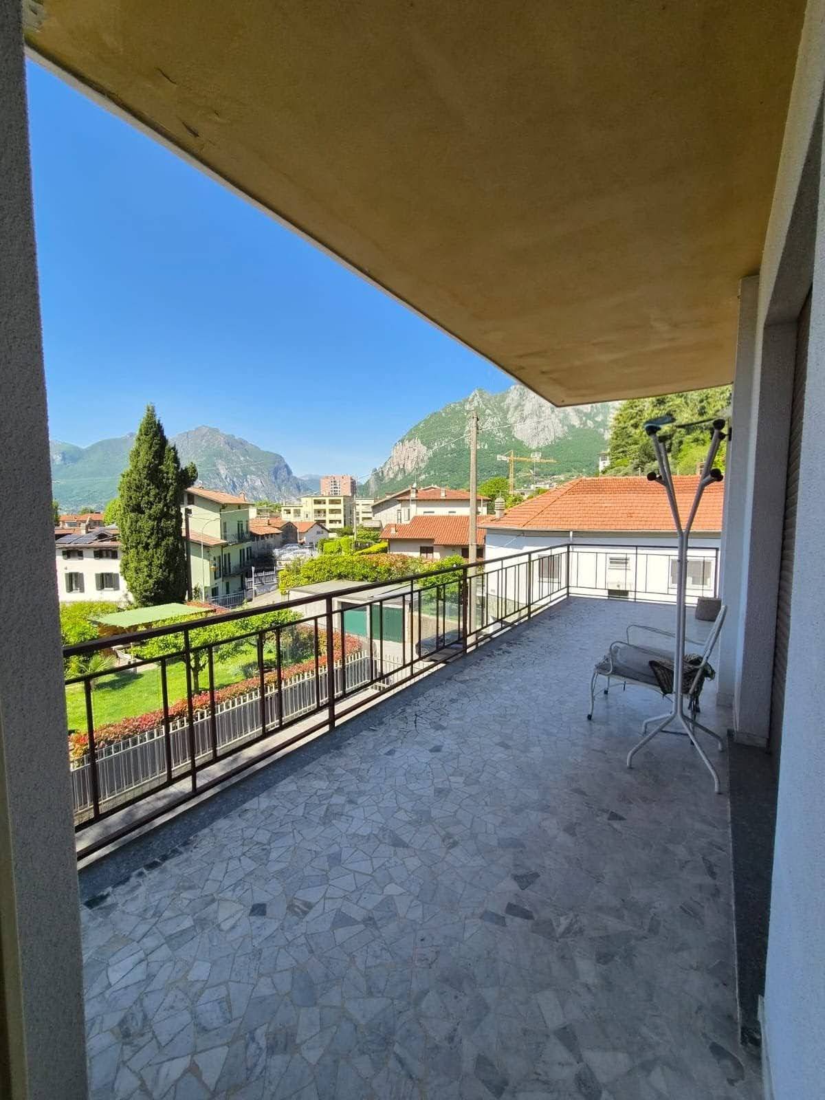 Villa singola in vendita a Lecco