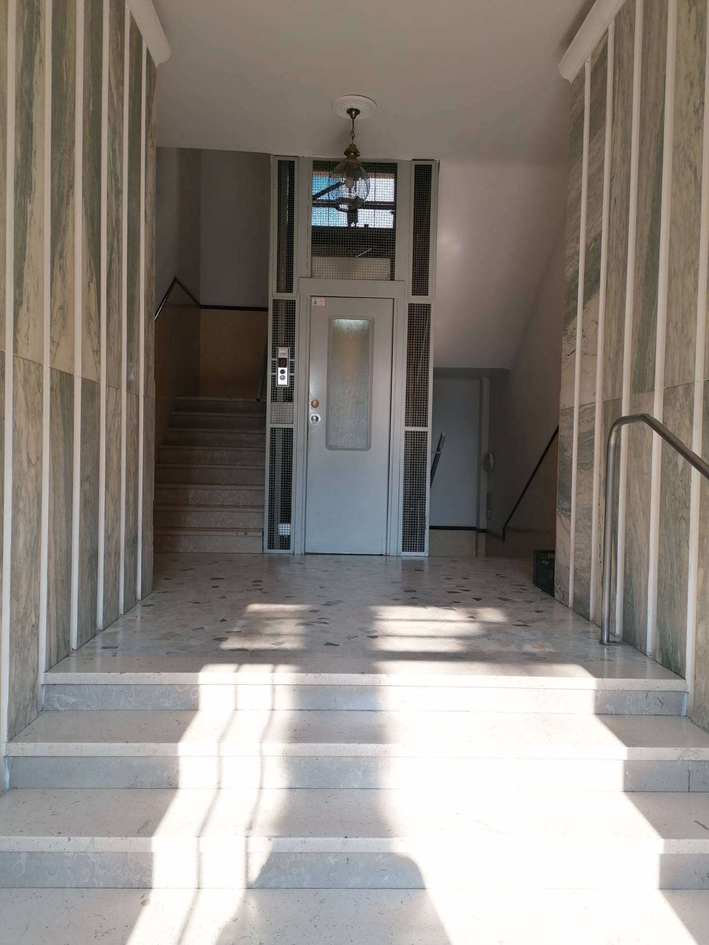 Appartamento in vendita a Lecco