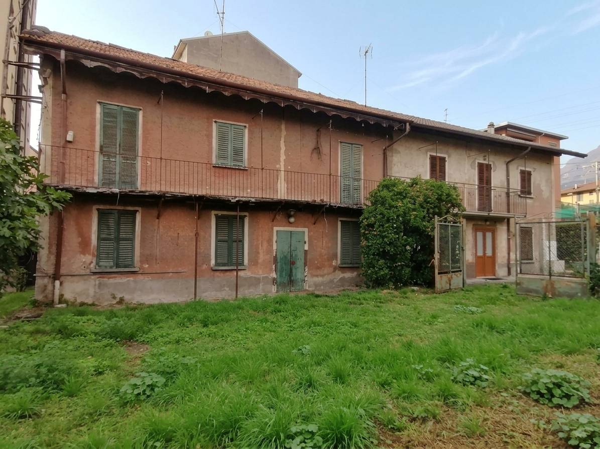 Appartamento in vendita a Lecco
