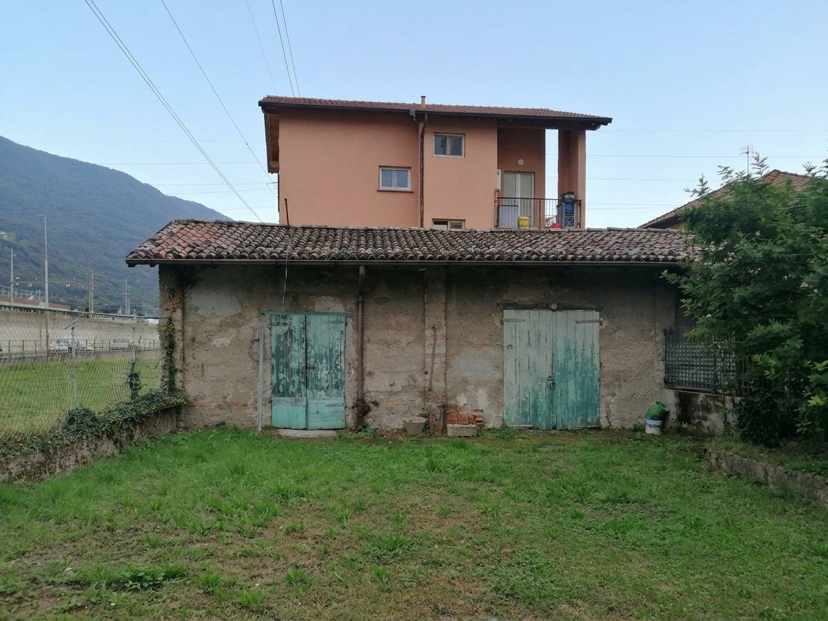 Appartamento in vendita a Lecco