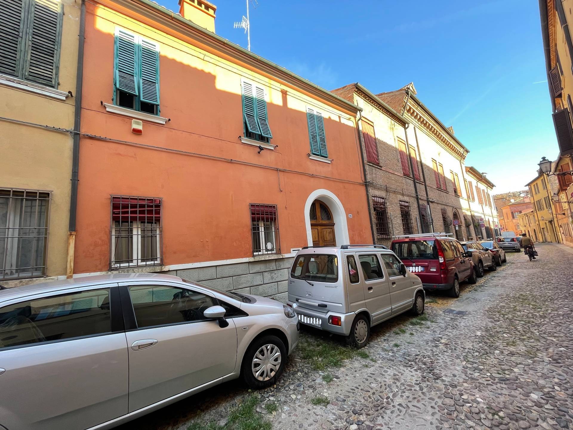 Casa indipendente in vendita, Ferrara centro storico