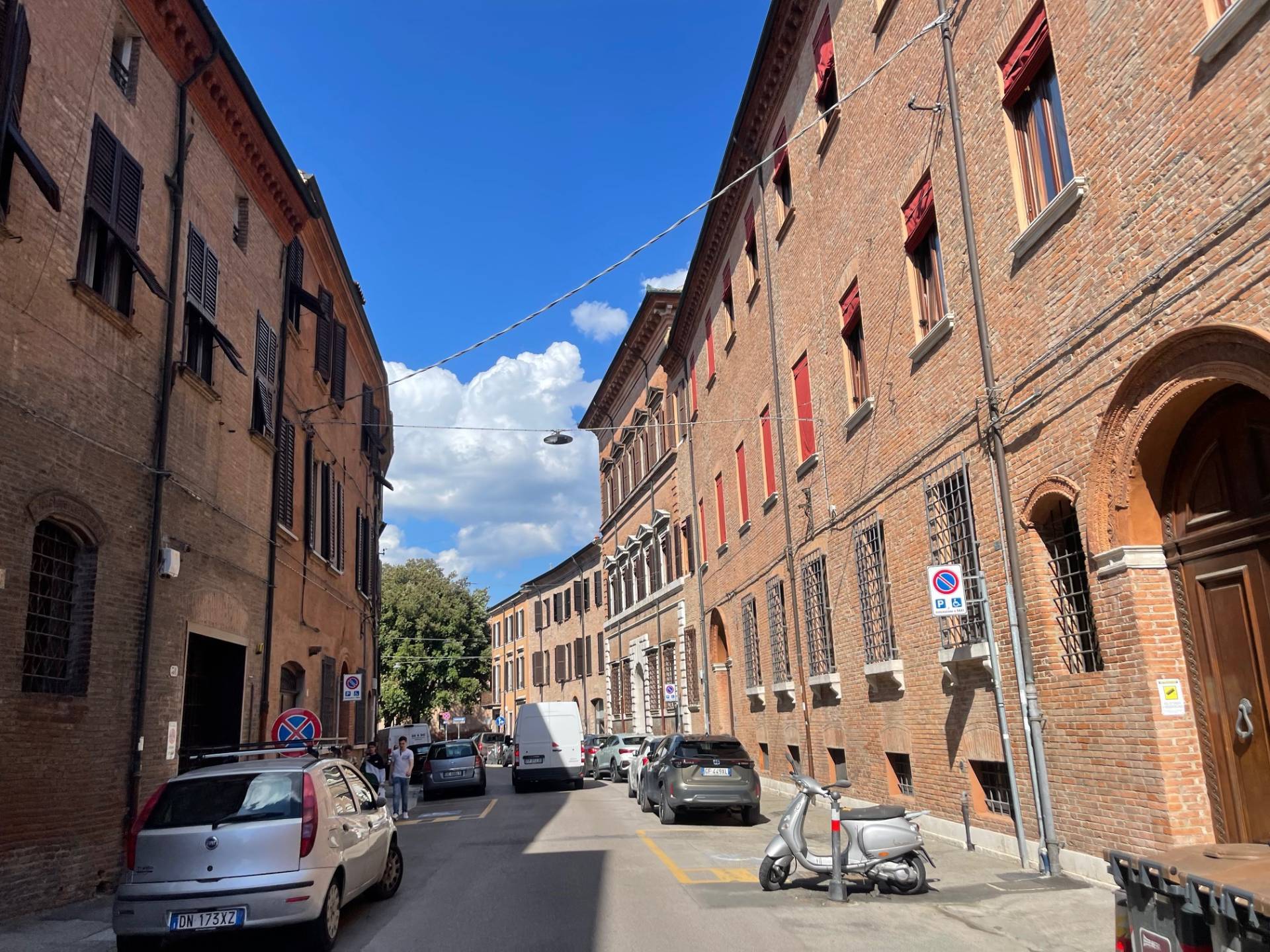 Trilocale in vendita, Ferrara centro storico