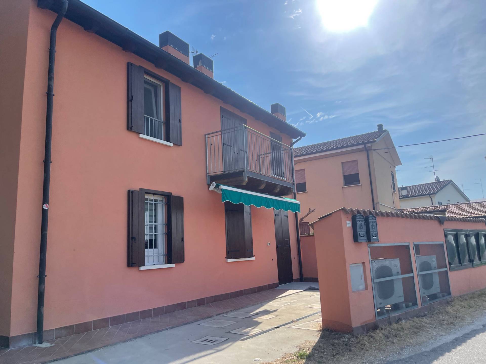 Casa indipendente in vendita, Ferrara montalbano