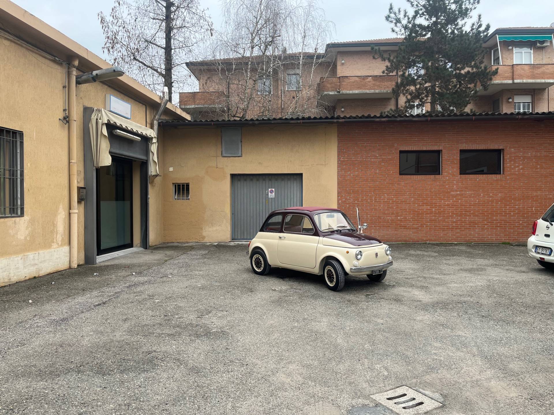 Magazzino in affitto a Ferrara