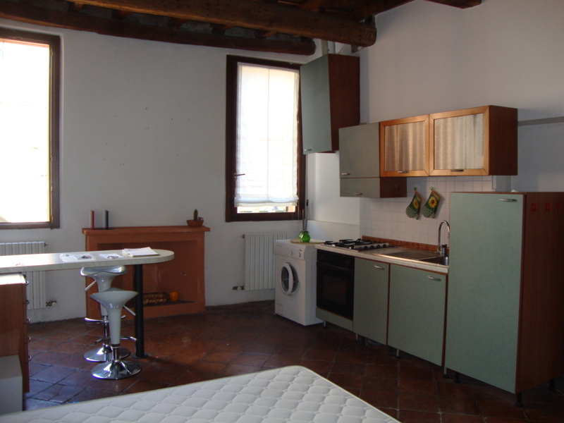 Appartamento in affitto a Ferrara, Centro storico