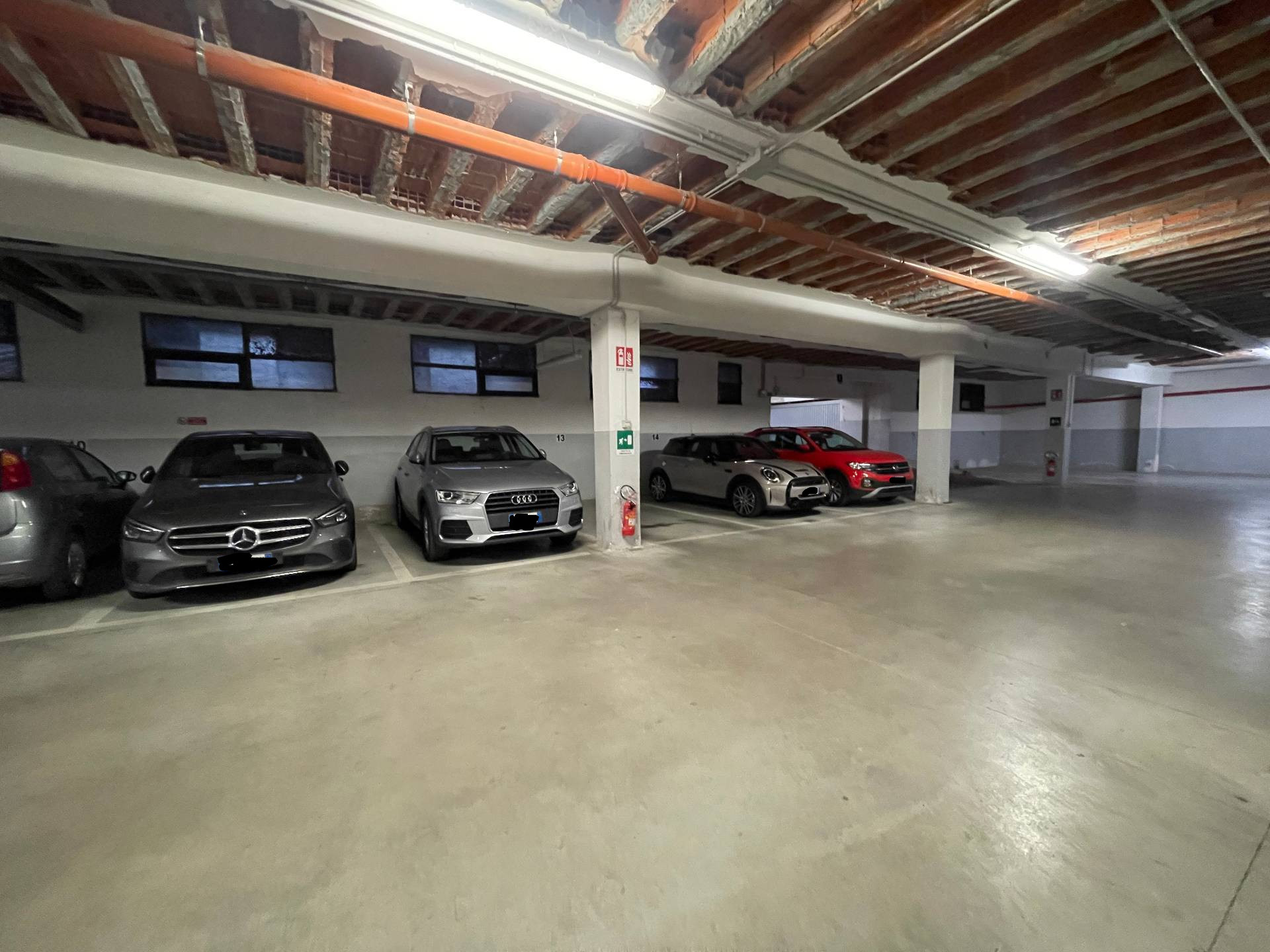 Posto auto coperto in vendita a Ferrara, Fuori Mura - Zona Nord-Ovest