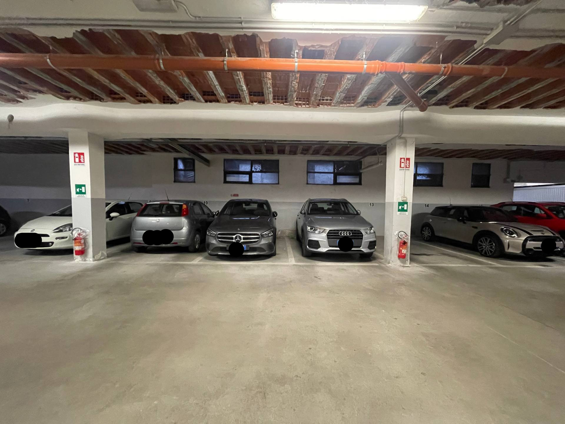 Posto auto coperto in vendita a Ferrara, Fuori Mura - Zona Nord-Ovest