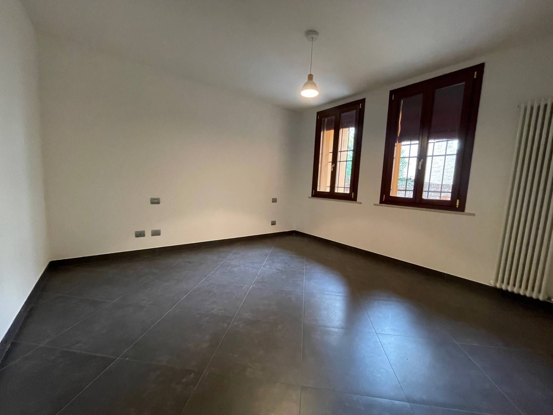 Appartamento in affitto a Ferrara, Centro storico