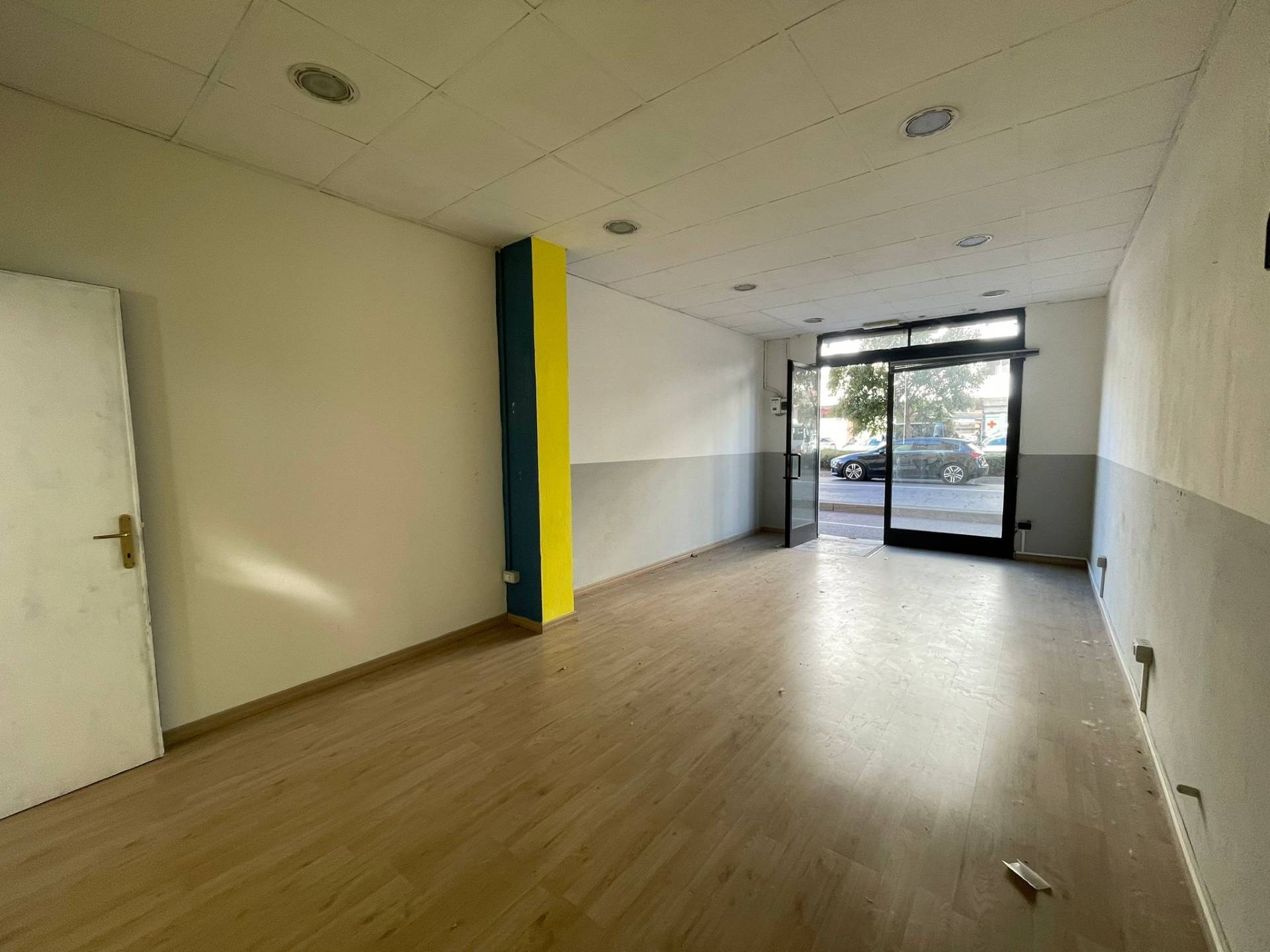 Negozio in vendita a Ferrara, Fuori Mura - Zona Sud