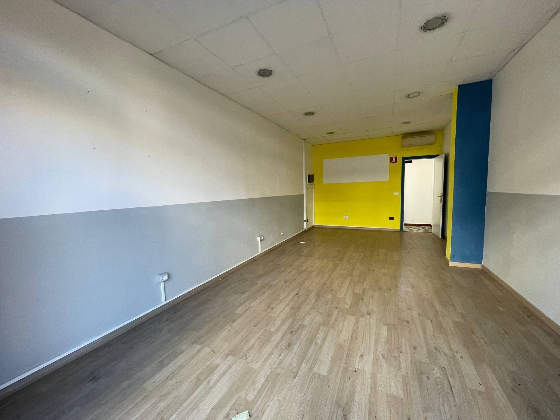 Negozio in vendita a Ferrara, Fuori Mura - Zona Sud