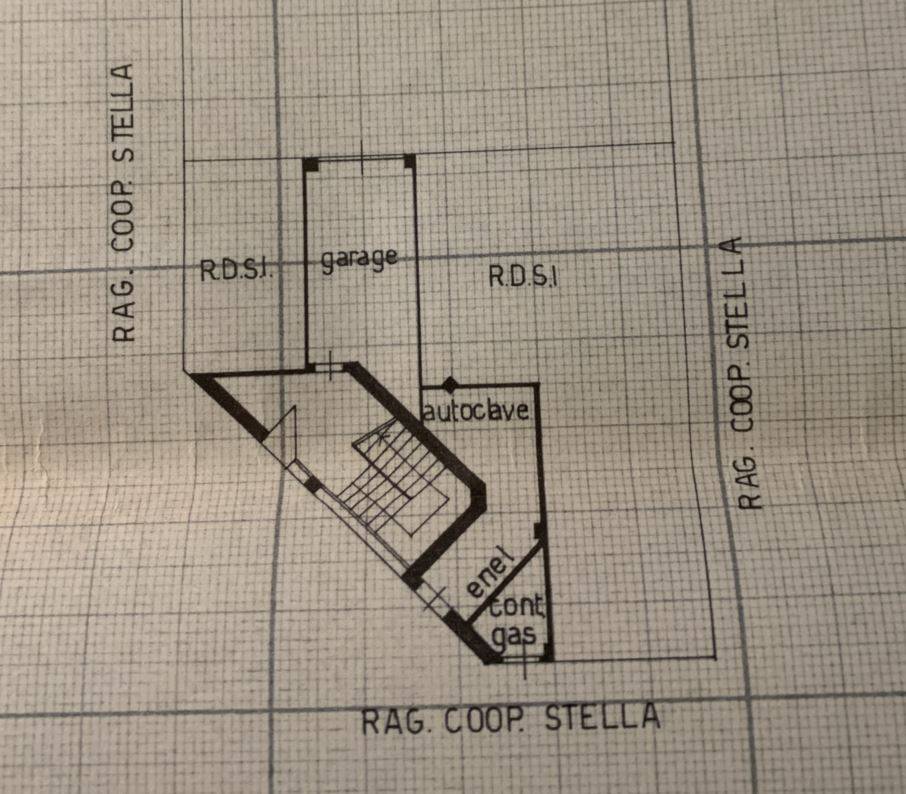 Garage / Posto auto in affitto a Ferrara, Fuori Mura - Zona Sud