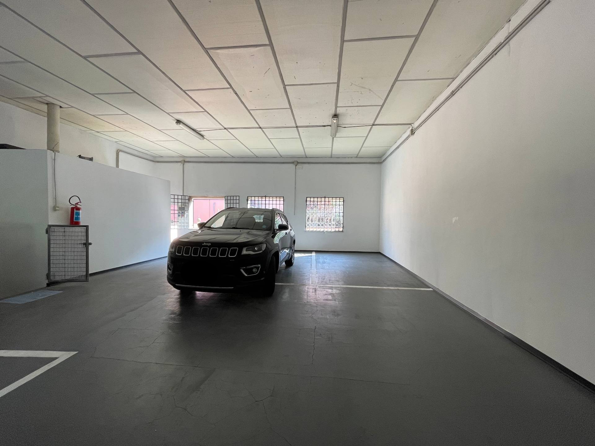 Posto auto coperto in vendita a Ferrara, Centro storico