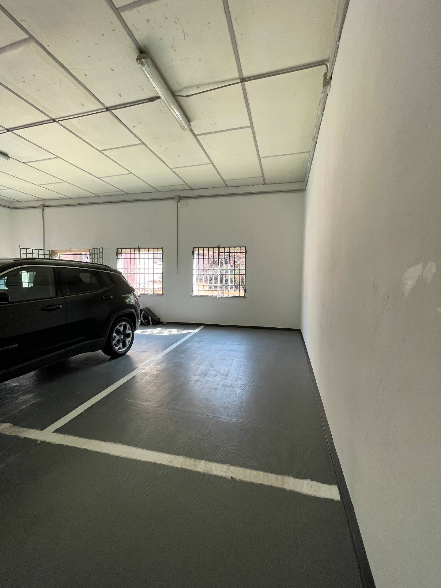Posto auto coperto in vendita a Ferrara, Centro storico