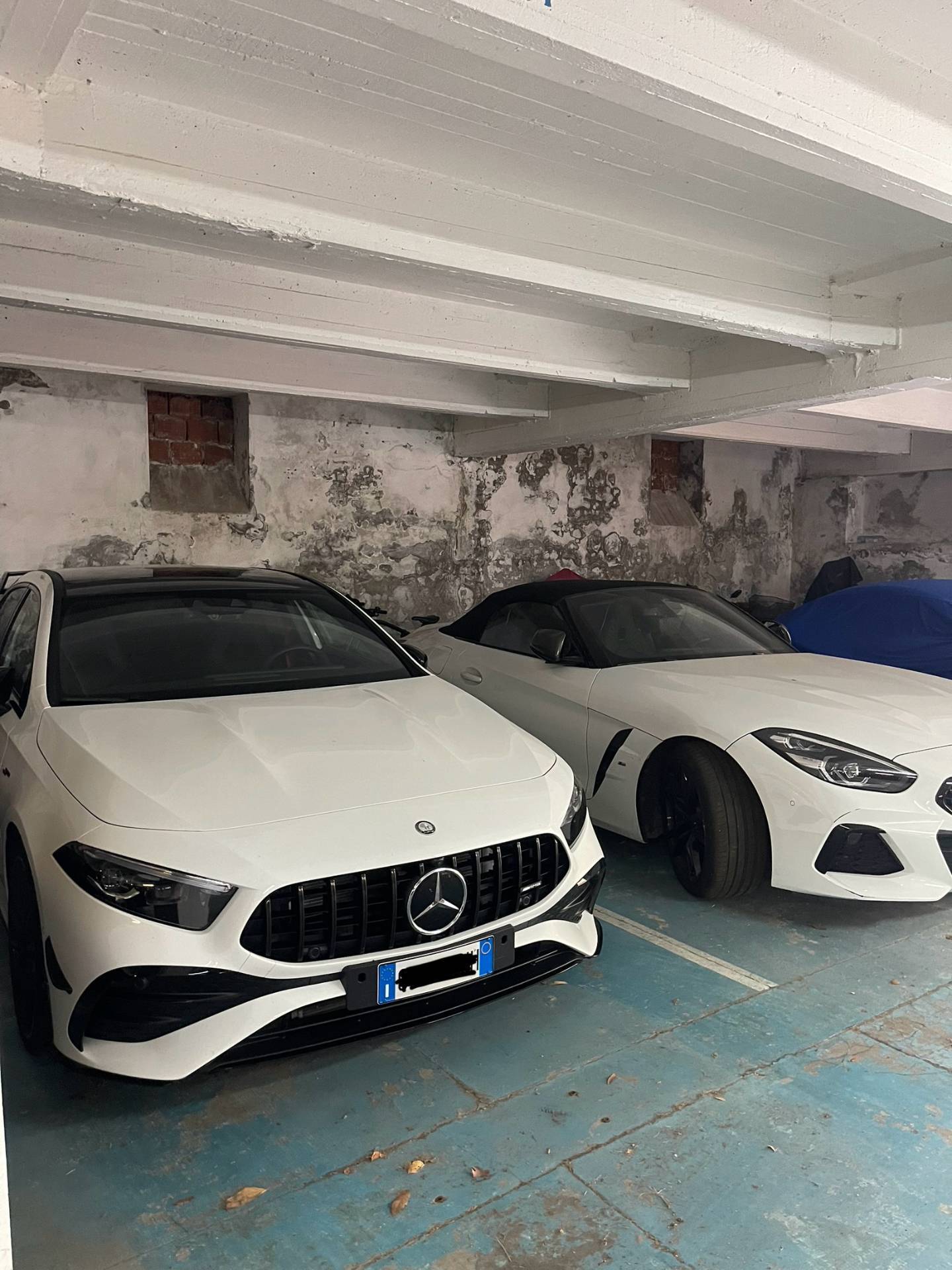 Posto auto coperto in vendita a Ferrara, Entro Mura