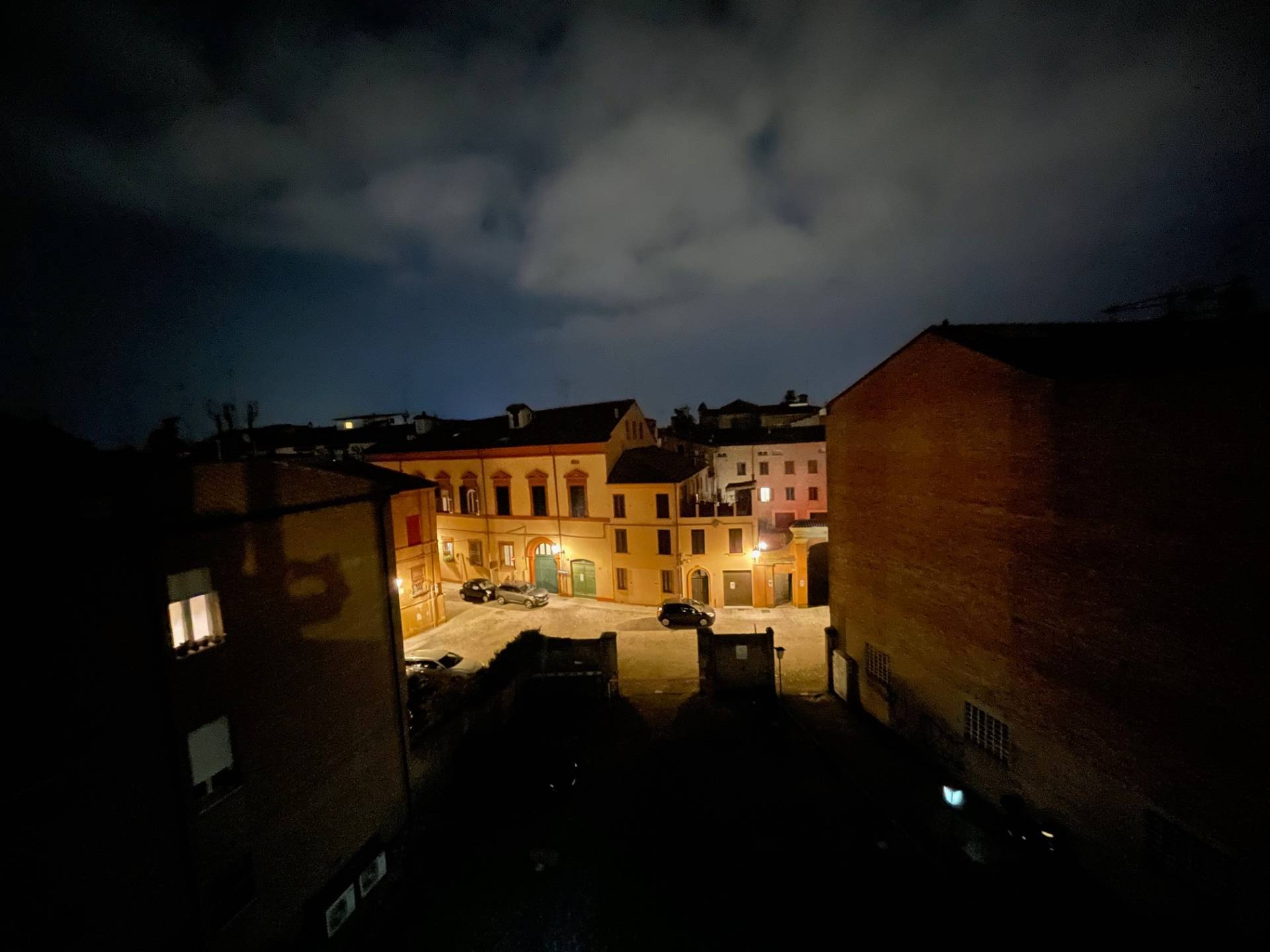 Appartamento in vendita a Ferrara, Centro storico