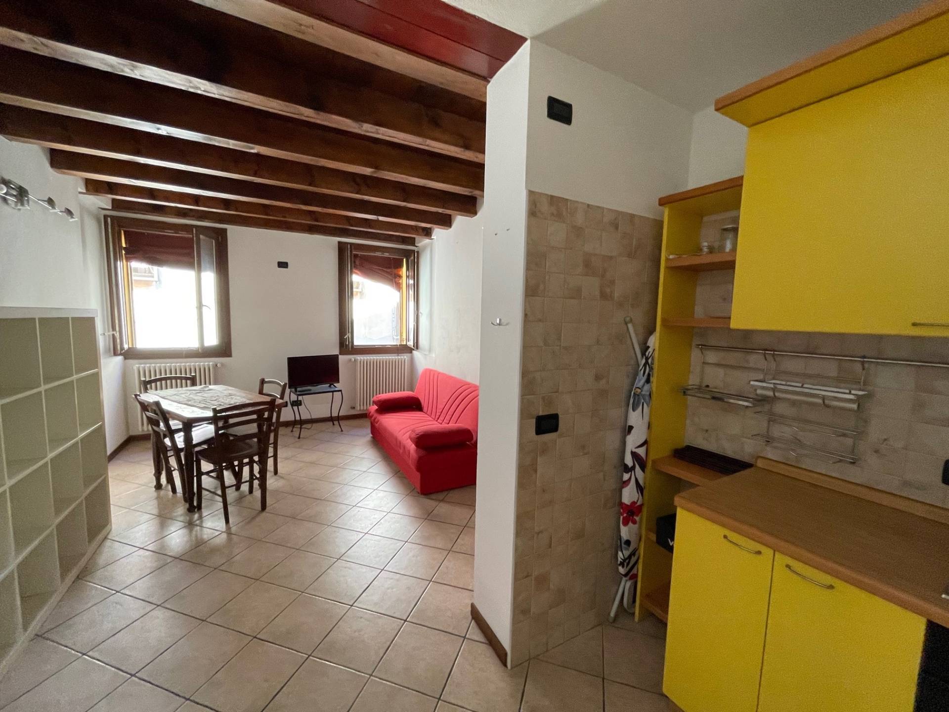 Appartamento in affitto a Ferrara, Centro storico