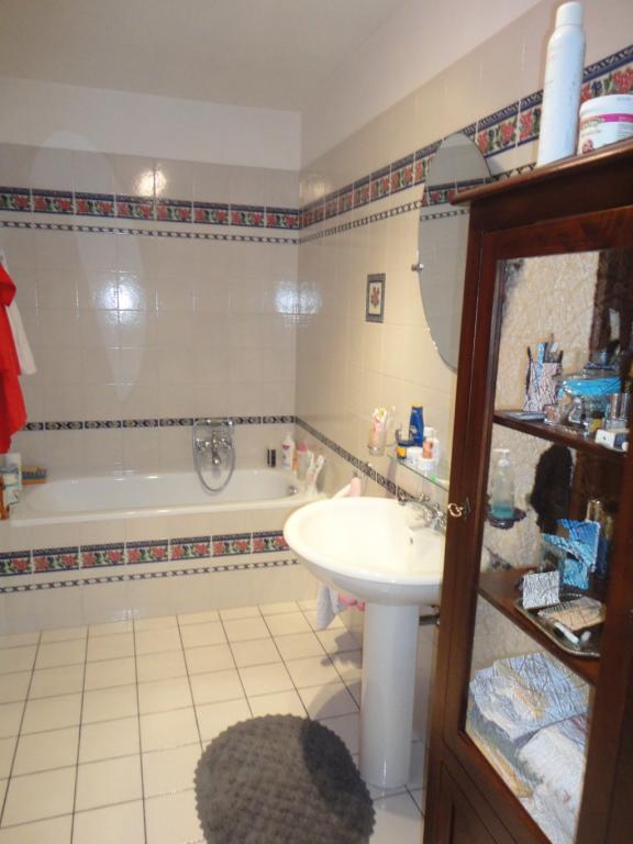 Casa / Villa / Villetta in vendita a Ferrara, Monestirolo