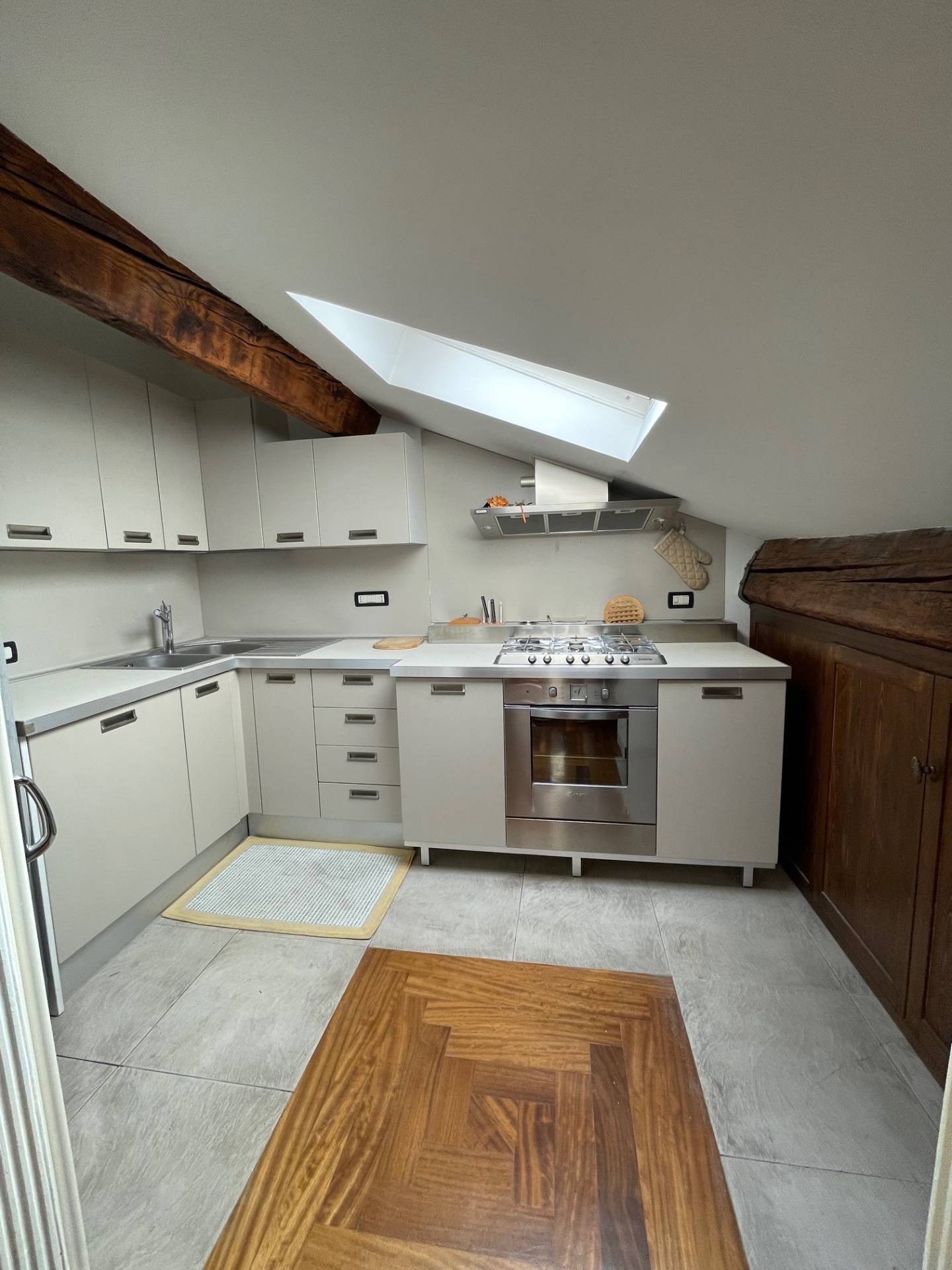 Appartamento in vendita a Ferrara, Centro storico