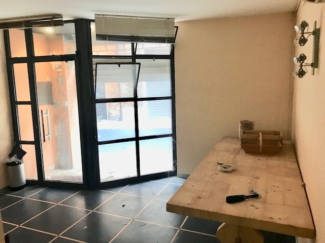 Negozio in vendita a Ferrara, Centro storico