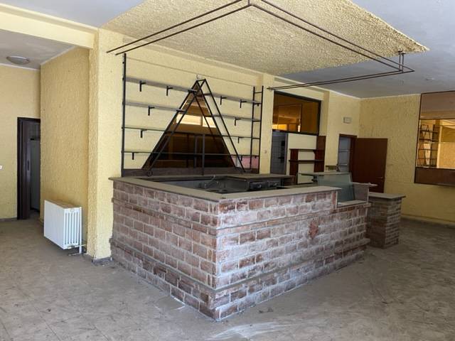 Negozio in vendita a Comacchio, Lido delle Nazioni