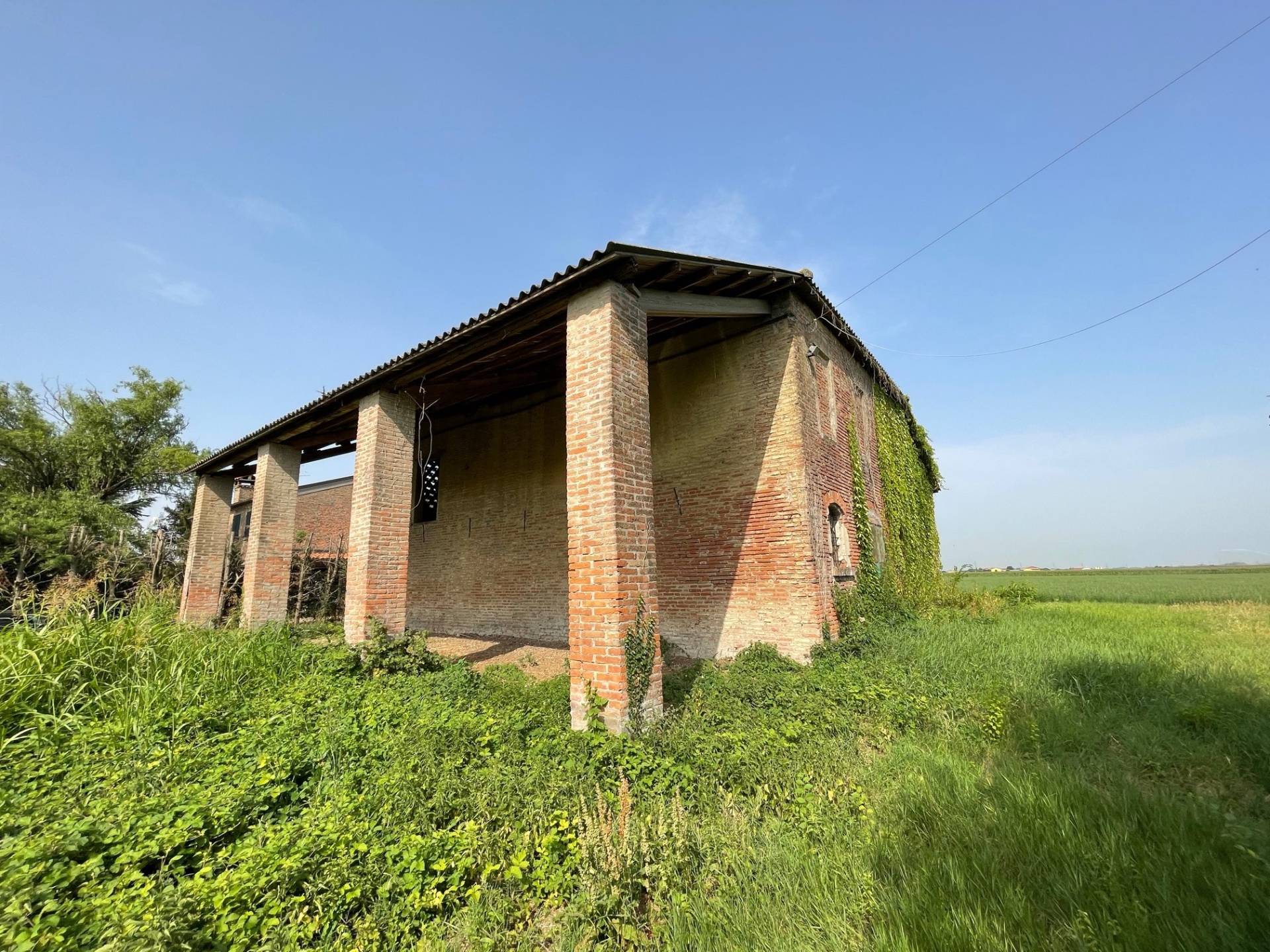 Casa / Villa / Villetta in vendita a Voghiera, Gualdo