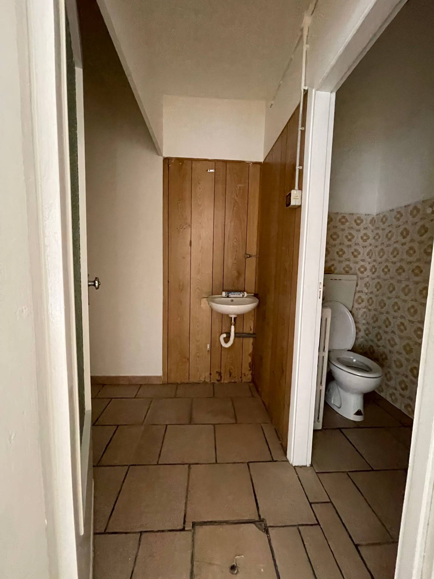 Negozio in vendita a Ferrara, Centro storico