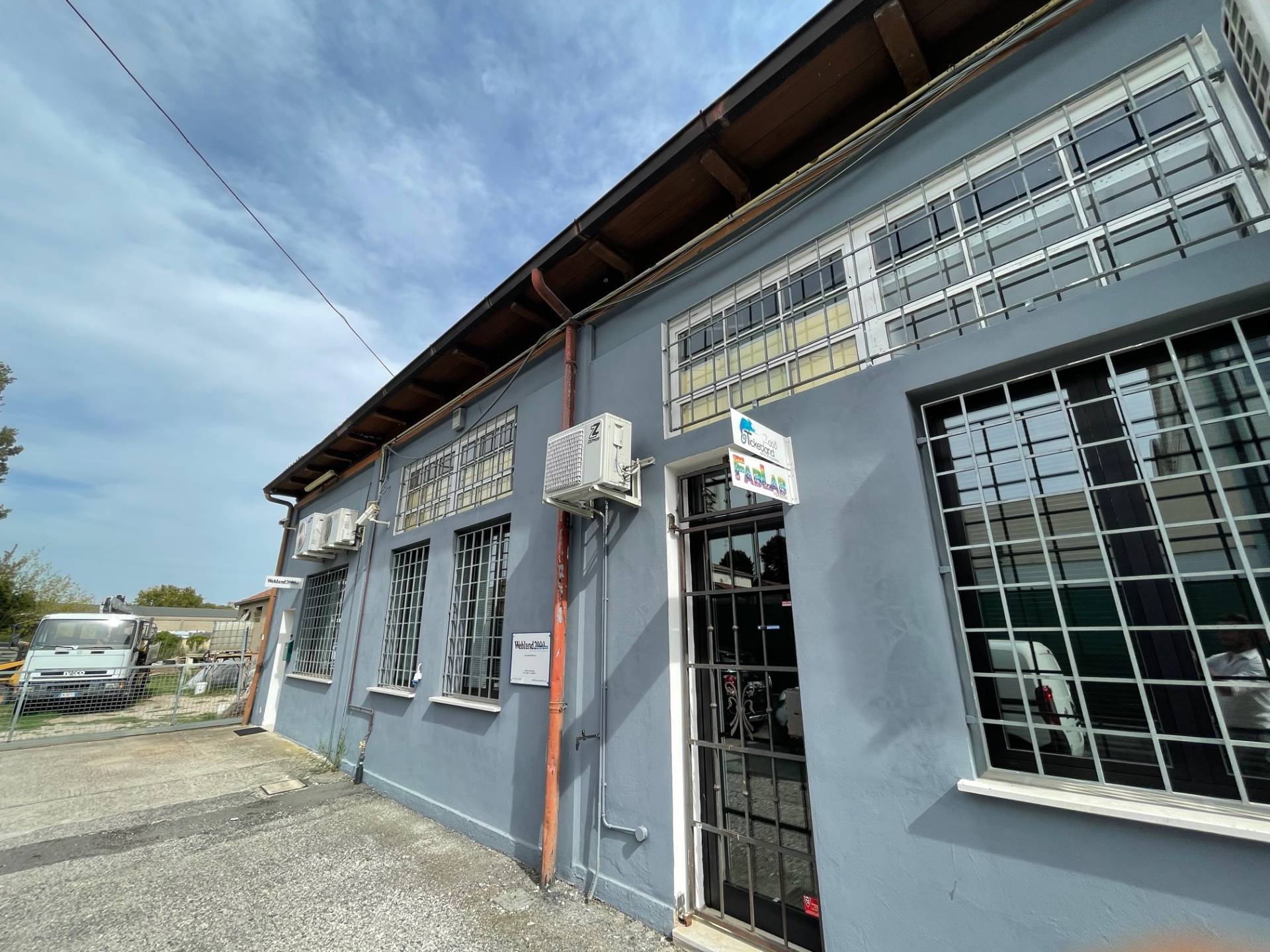 Ufficio in vendita a Ferrara, Fuori Mura - Zona Nord-Ovest