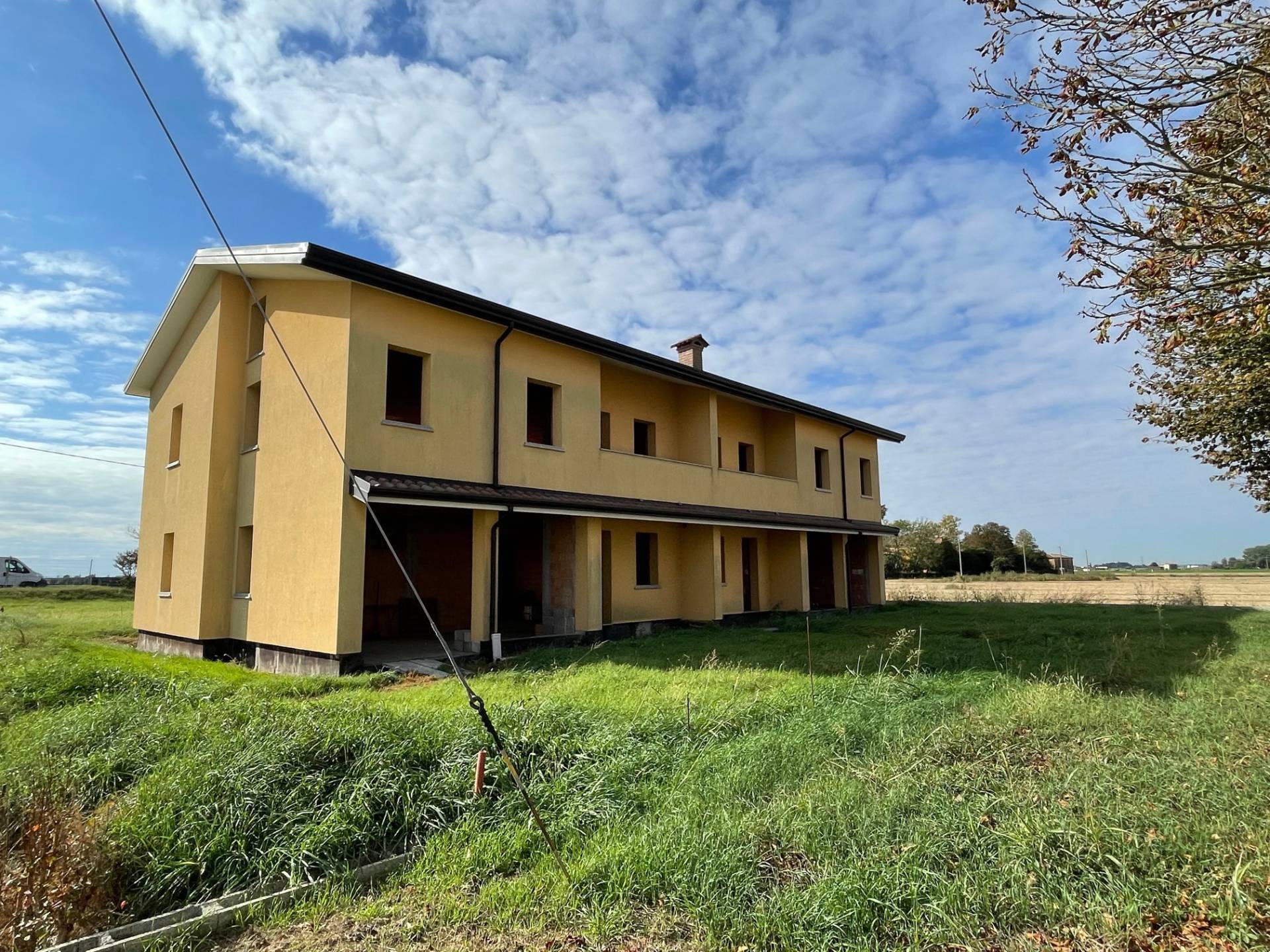Casa / Villa / Villetta in vendita a Ferrara, Chiesuol del Fosso