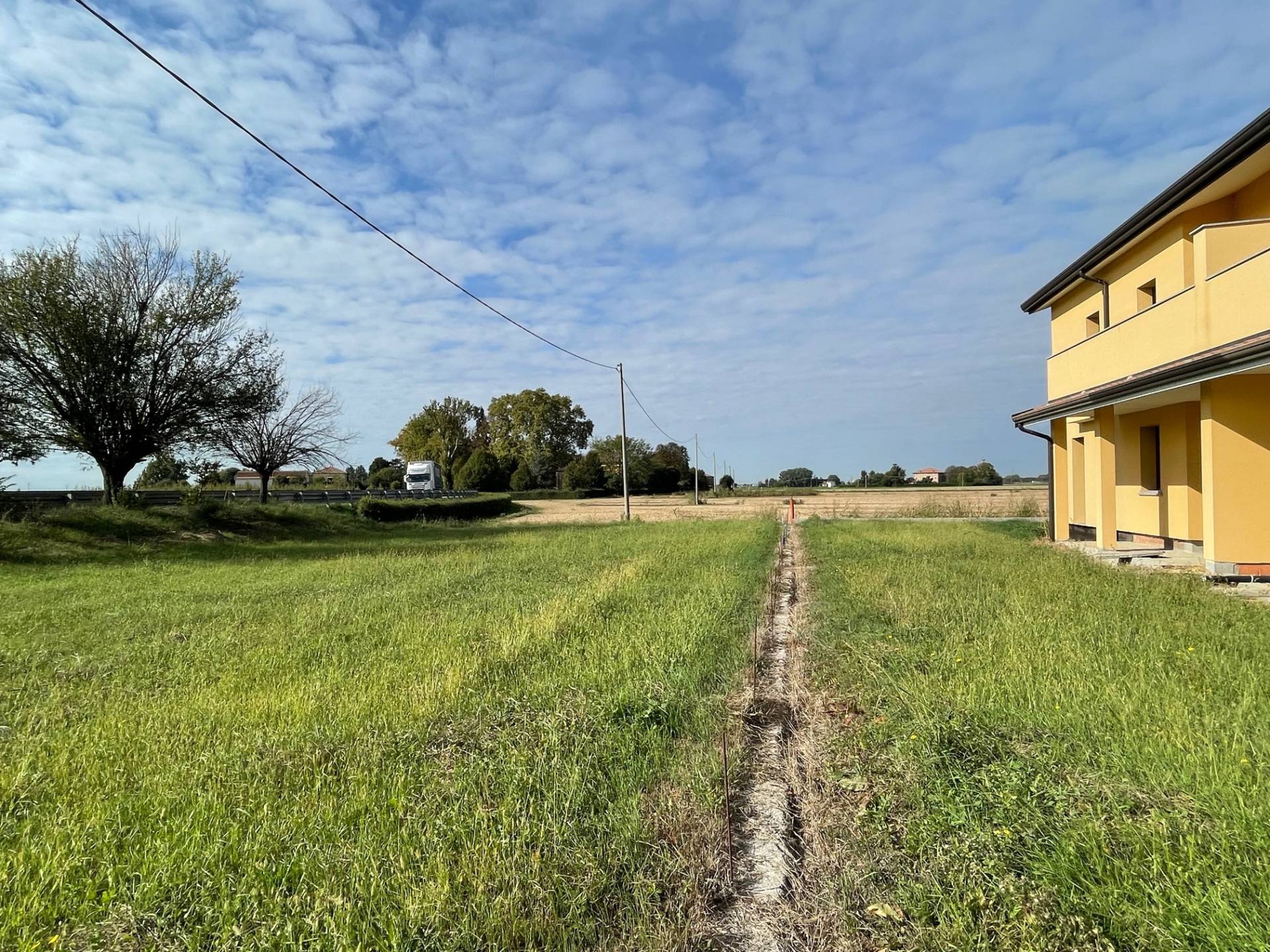 Casa / Villa / Villetta in vendita a Ferrara, Chiesuol del Fosso