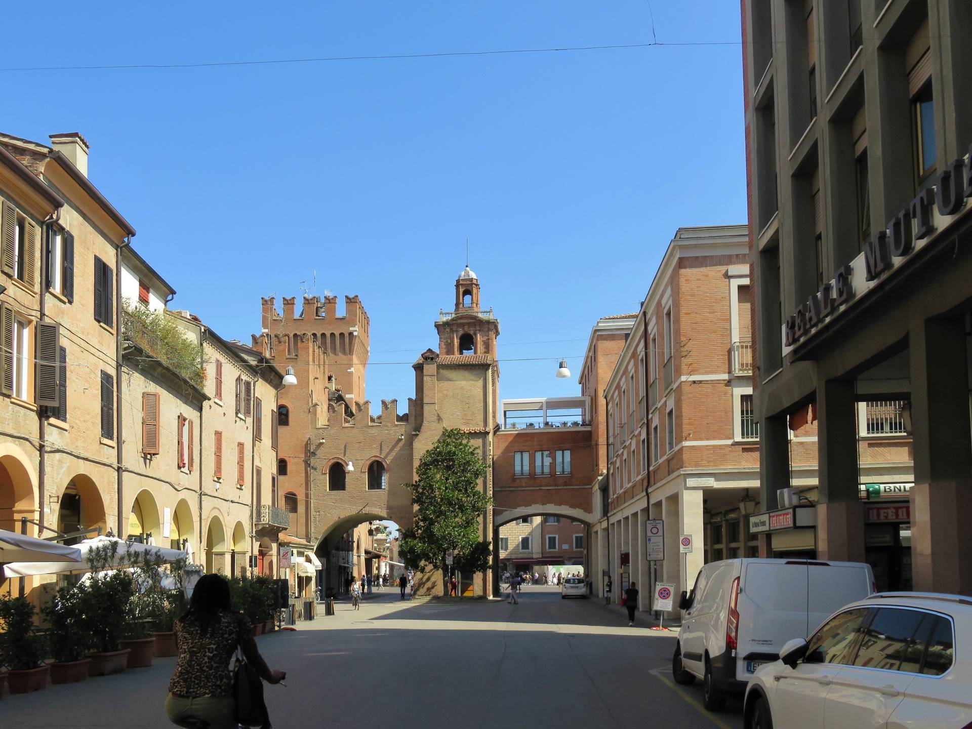 Attivita commerciale in vendita a Ferrara, Centro storico