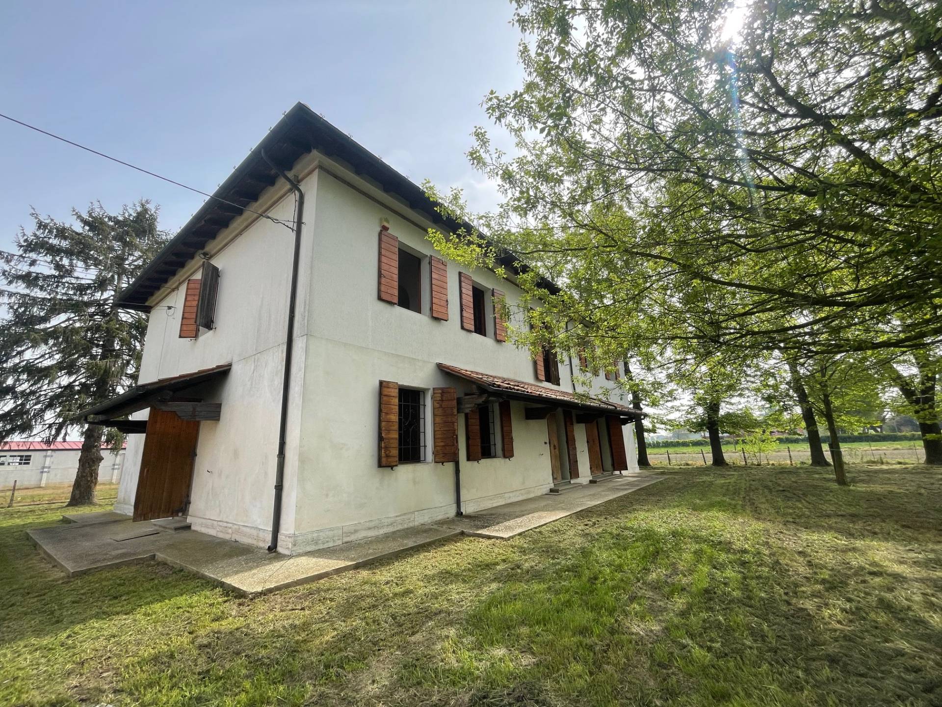 Casa / Villa / Villetta in vendita a Ferrara, S. Martino