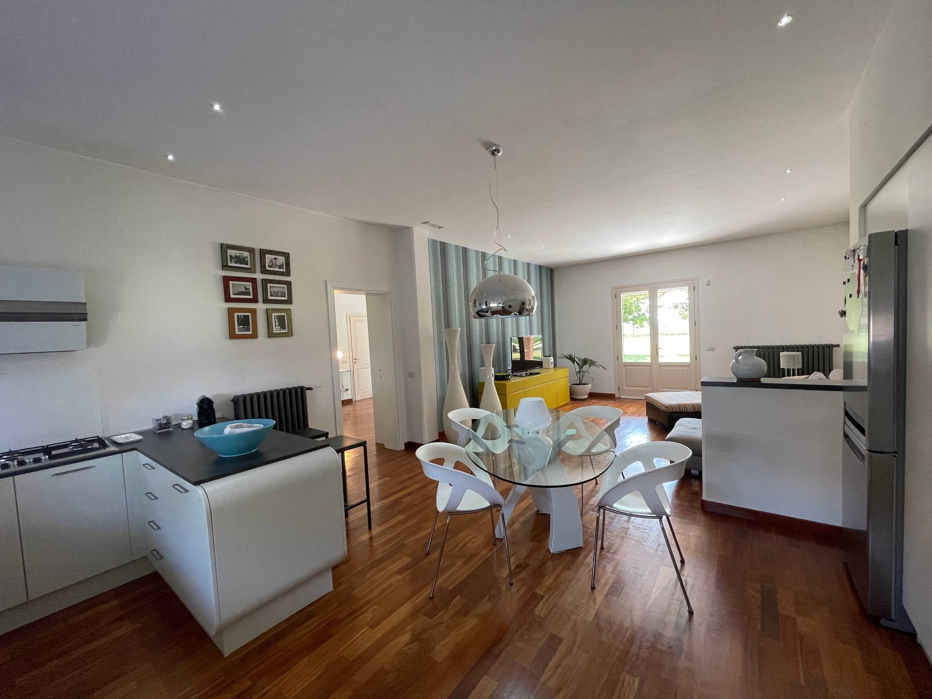 Casa / Villa / Villetta in vendita a Ferrara, Corlo