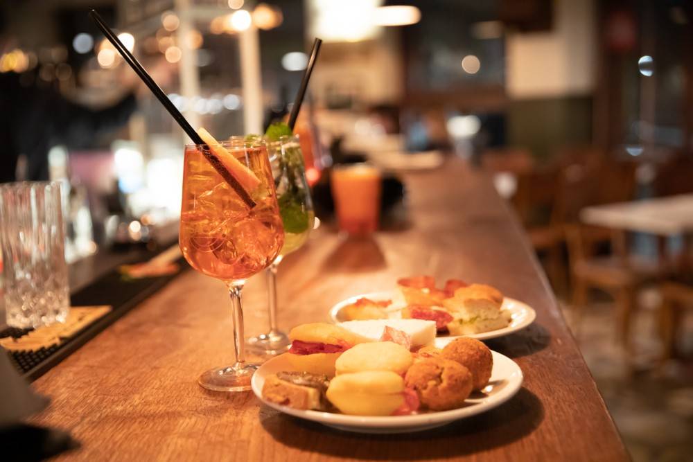 Attivita commerciale in vendita a Ferrara, Centro storico