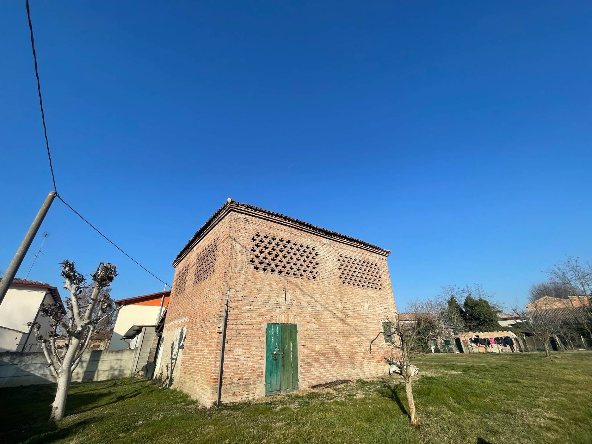 Casa / Villa / Villetta in vendita a Vigarano Mainarda