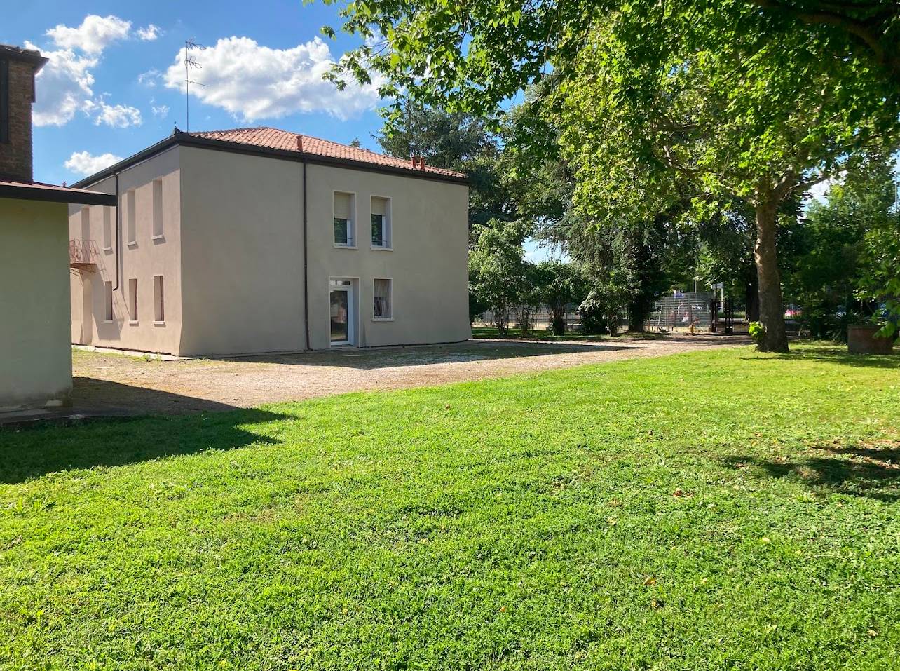 Casa / Villa / Villetta in vendita a Ferrara, Fuori Mura - Zona Est
