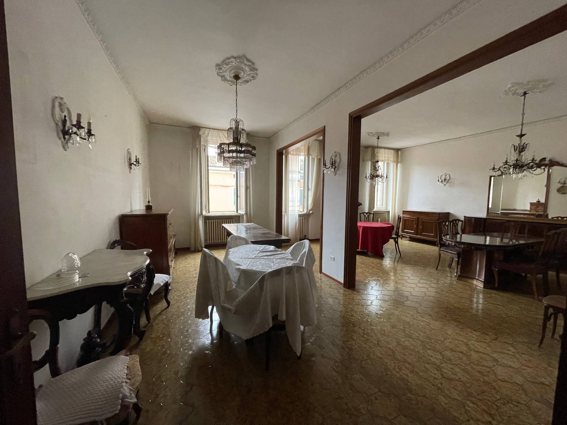 Appartamento in vendita a Ferrara, Centro storico