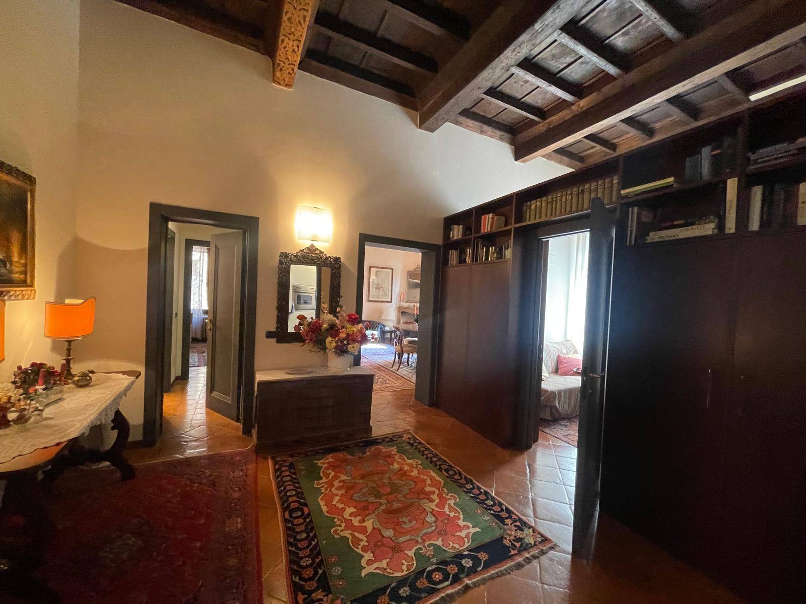 Appartamento in vendita a Ferrara, Centro storico