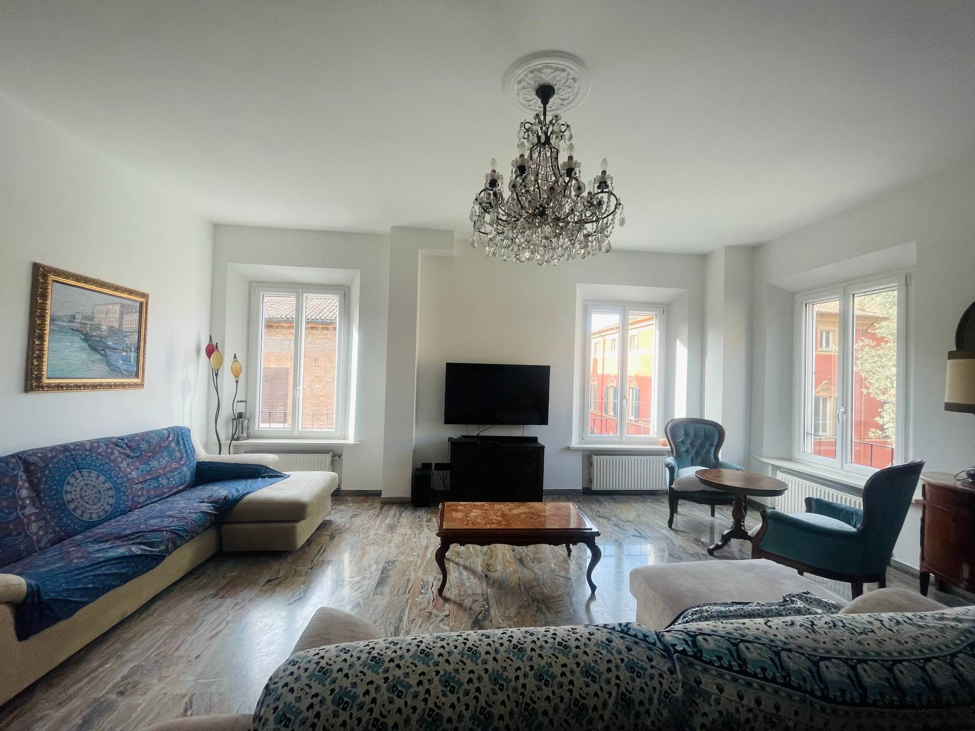 Appartamento in vendita a Ferrara, Centro storico