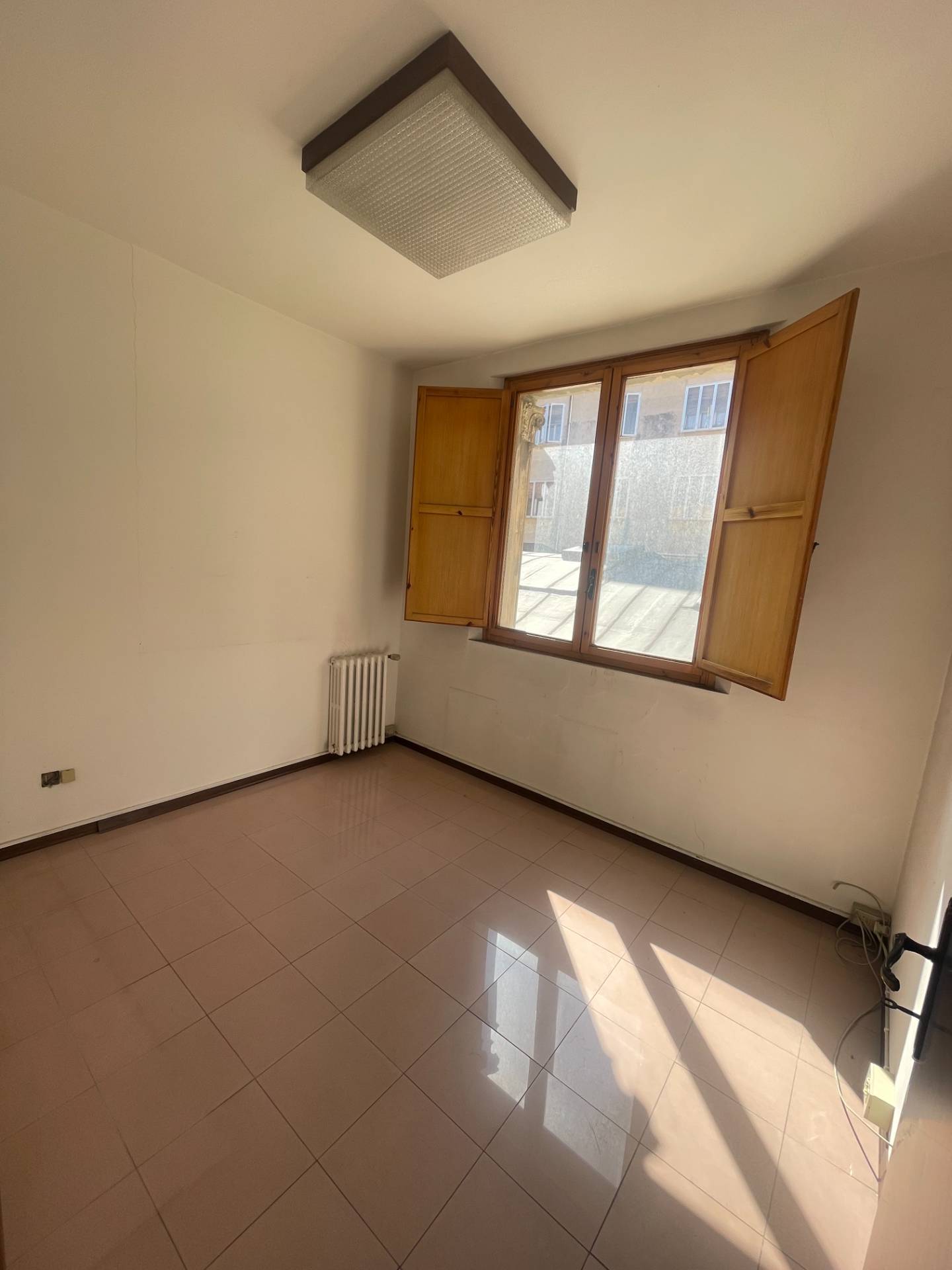 Appartamento in vendita a Ferrara, Centro storico