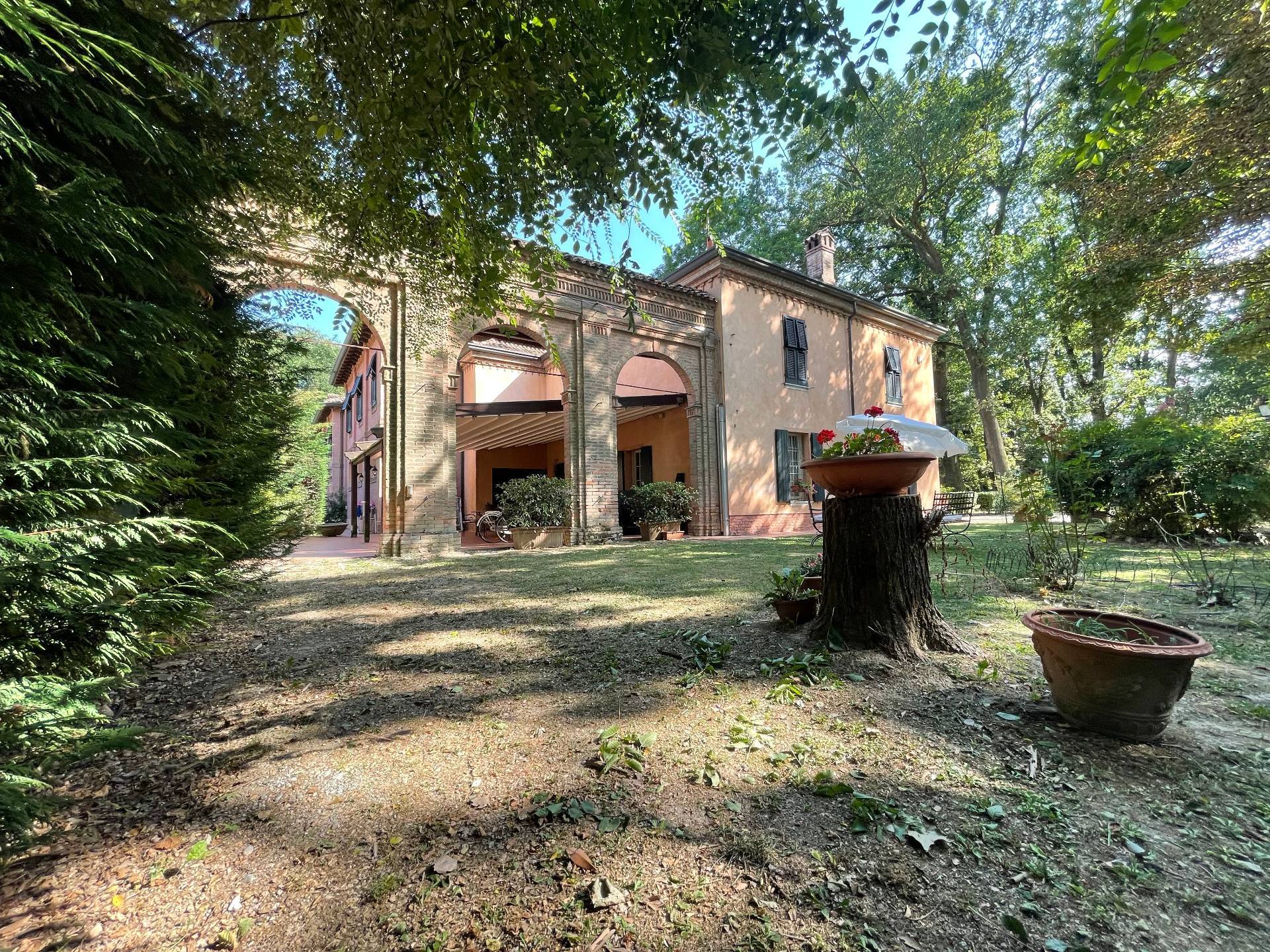 Casa / Villa / Villetta in vendita a Ferrara, Gaibanella