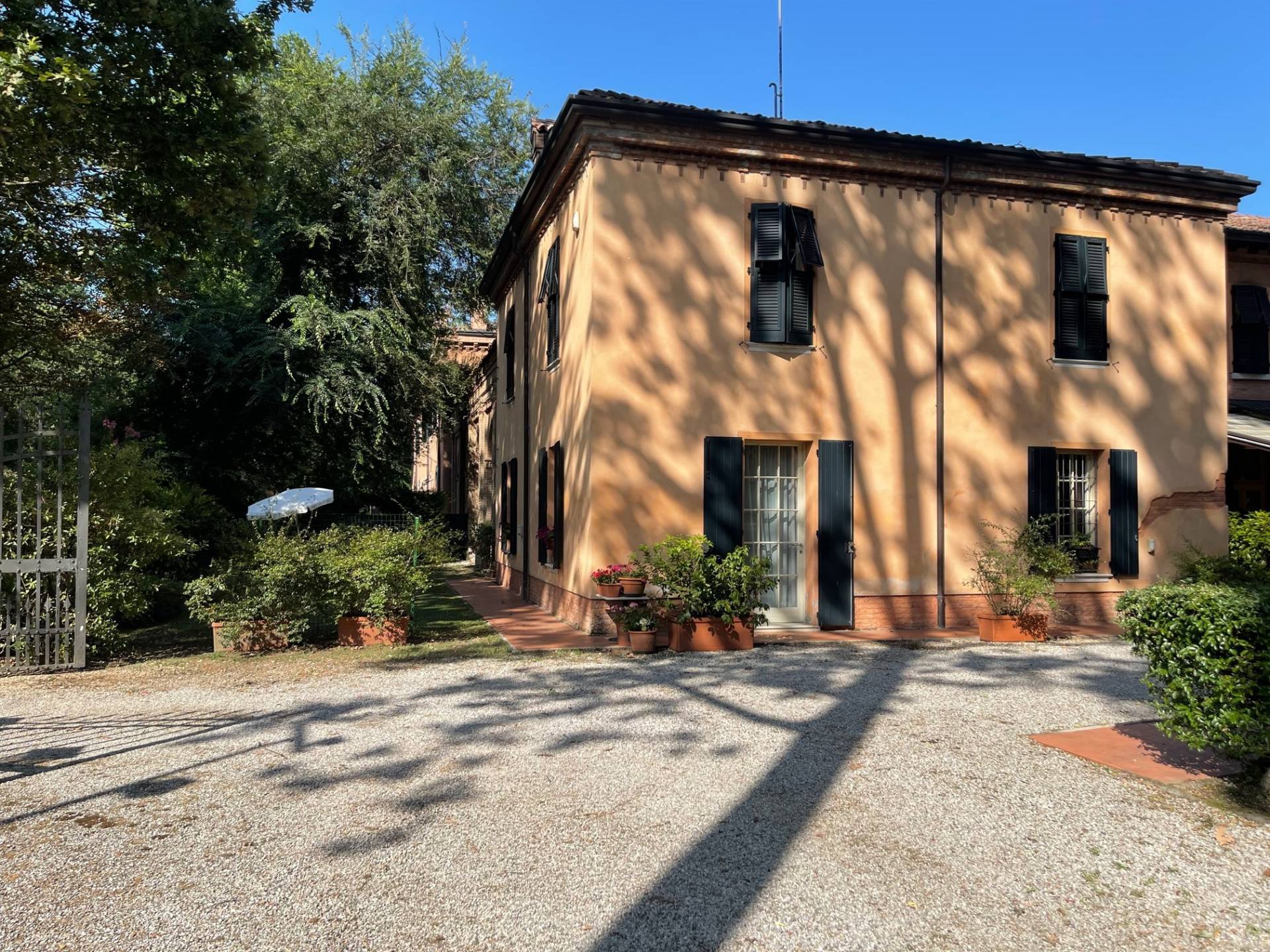 Casa / Villa / Villetta in vendita a Ferrara, Gaibanella