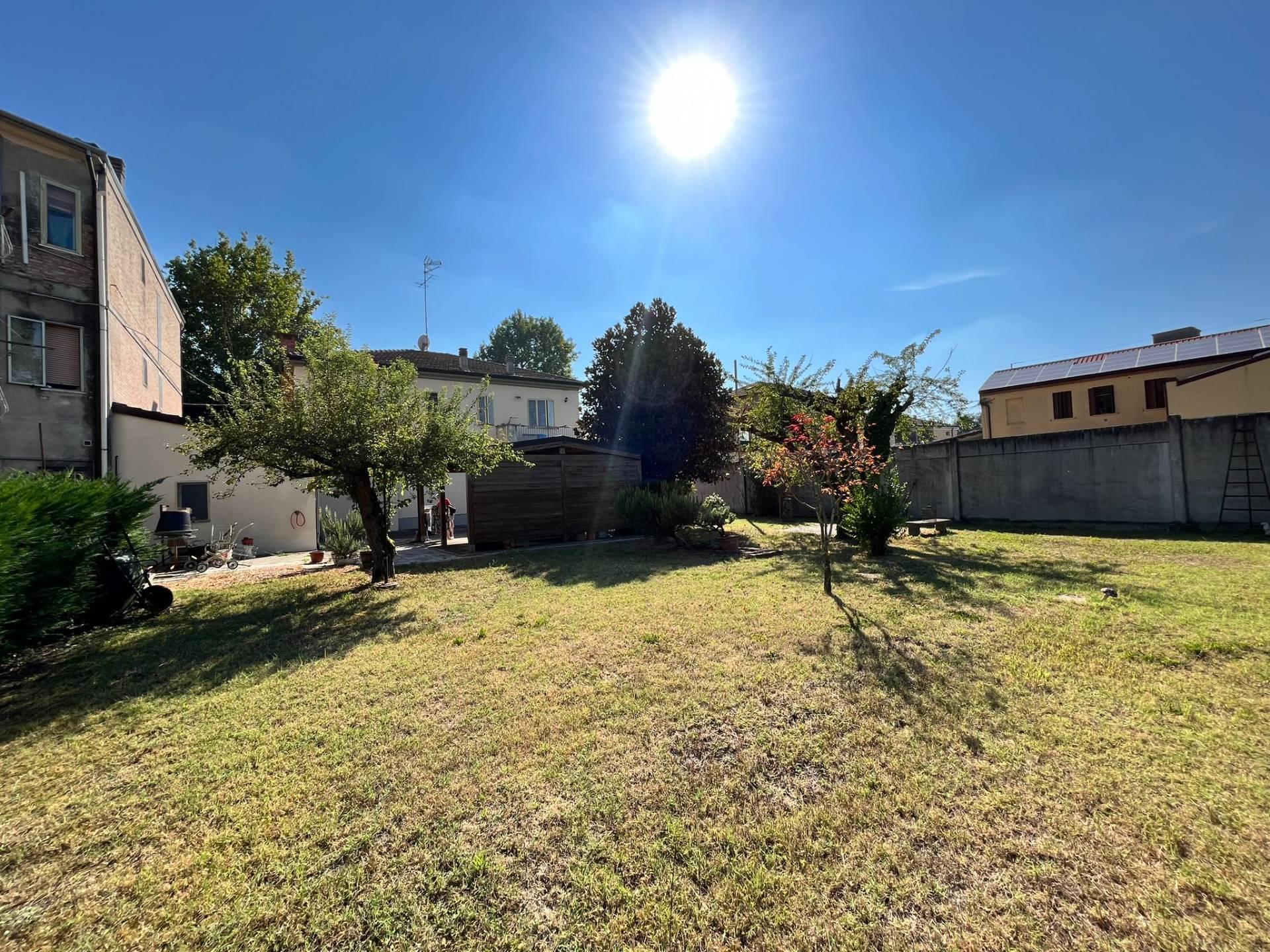 Casa / Villa / Villetta in vendita a Ferrara, Quartesana