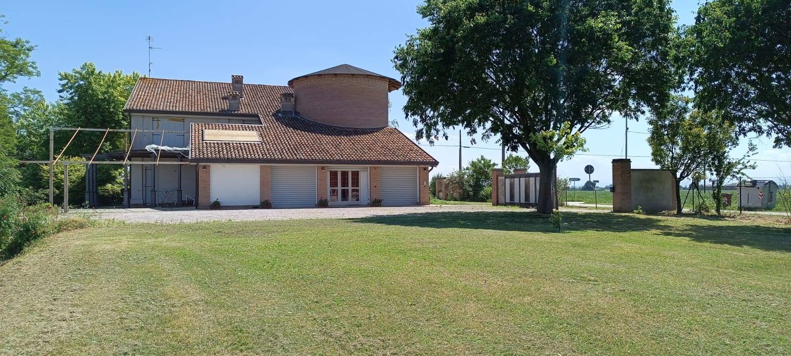 Casa / Villa / Villetta in vendita a Argenta, Consandolo